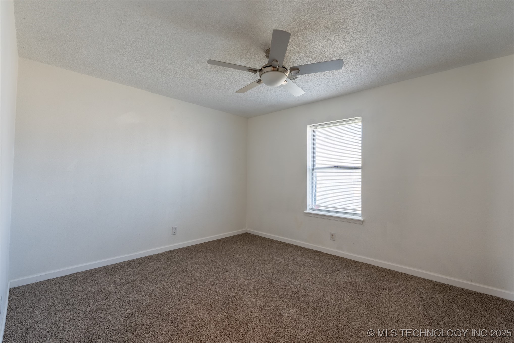 23810 E 103rd Place S Property Photo 33