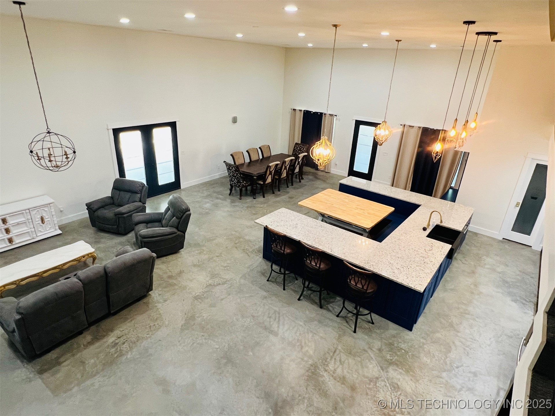 3896 Kiowa Drive Property Photo 4