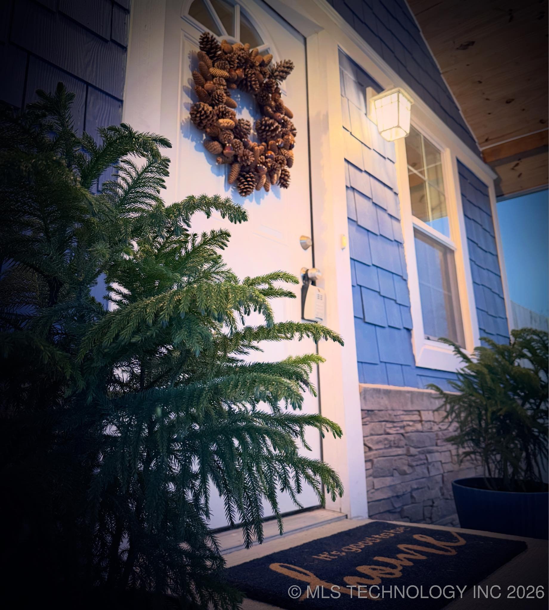 5924 W 31st Street Property Photo 3