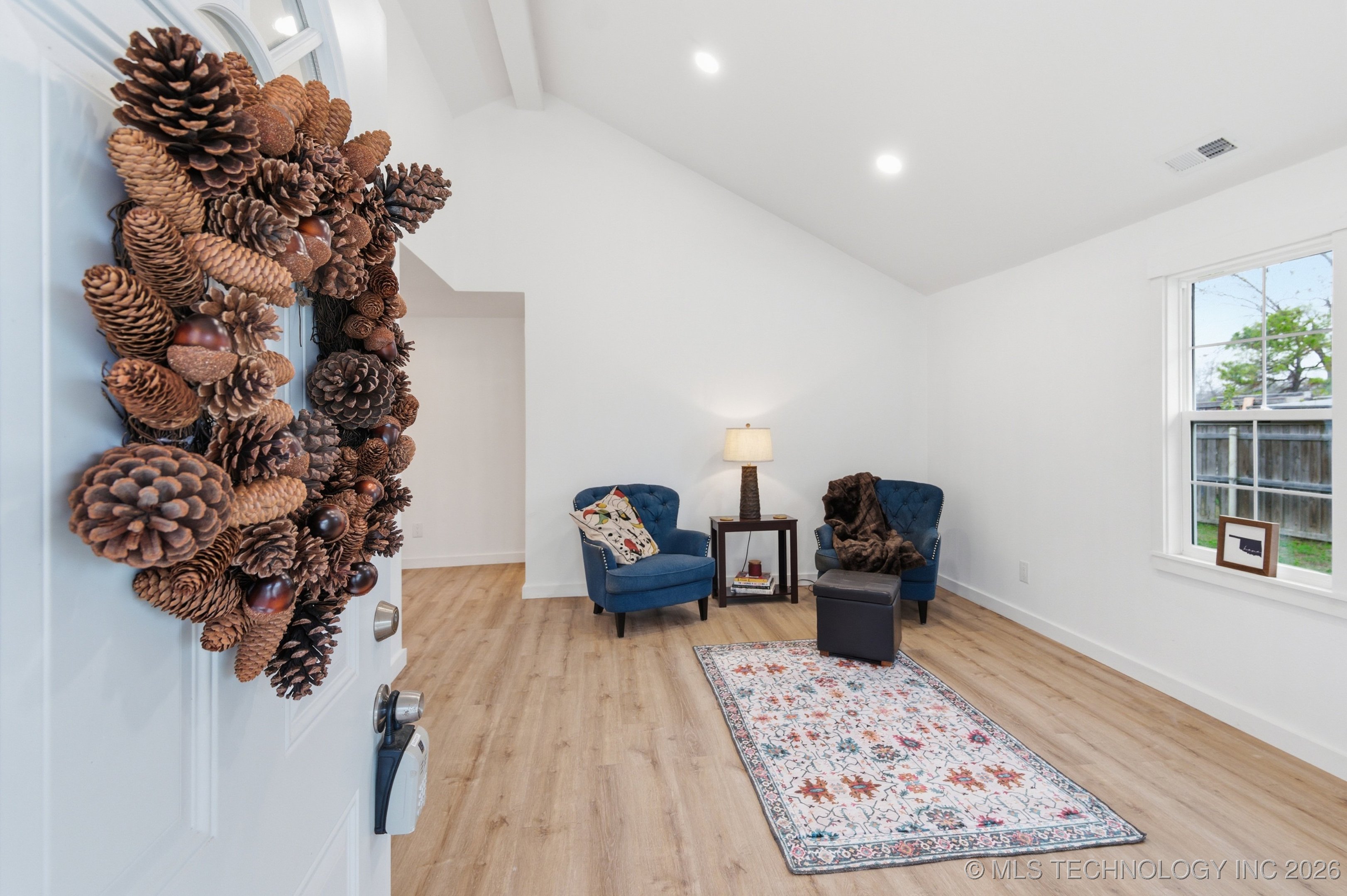 5924 W 31st Street Property Photo 8