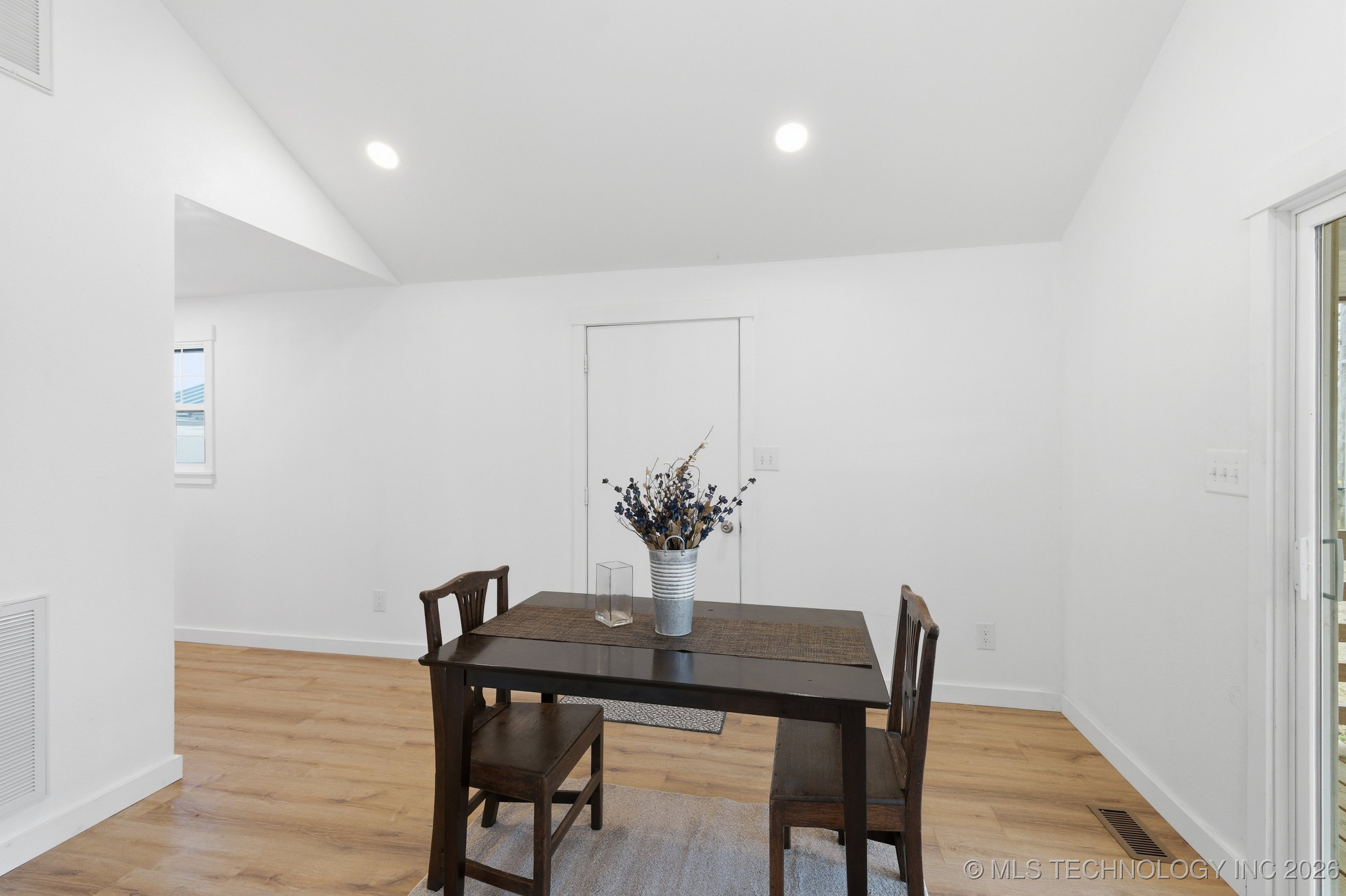 5924 W 31st Street Property Photo 17