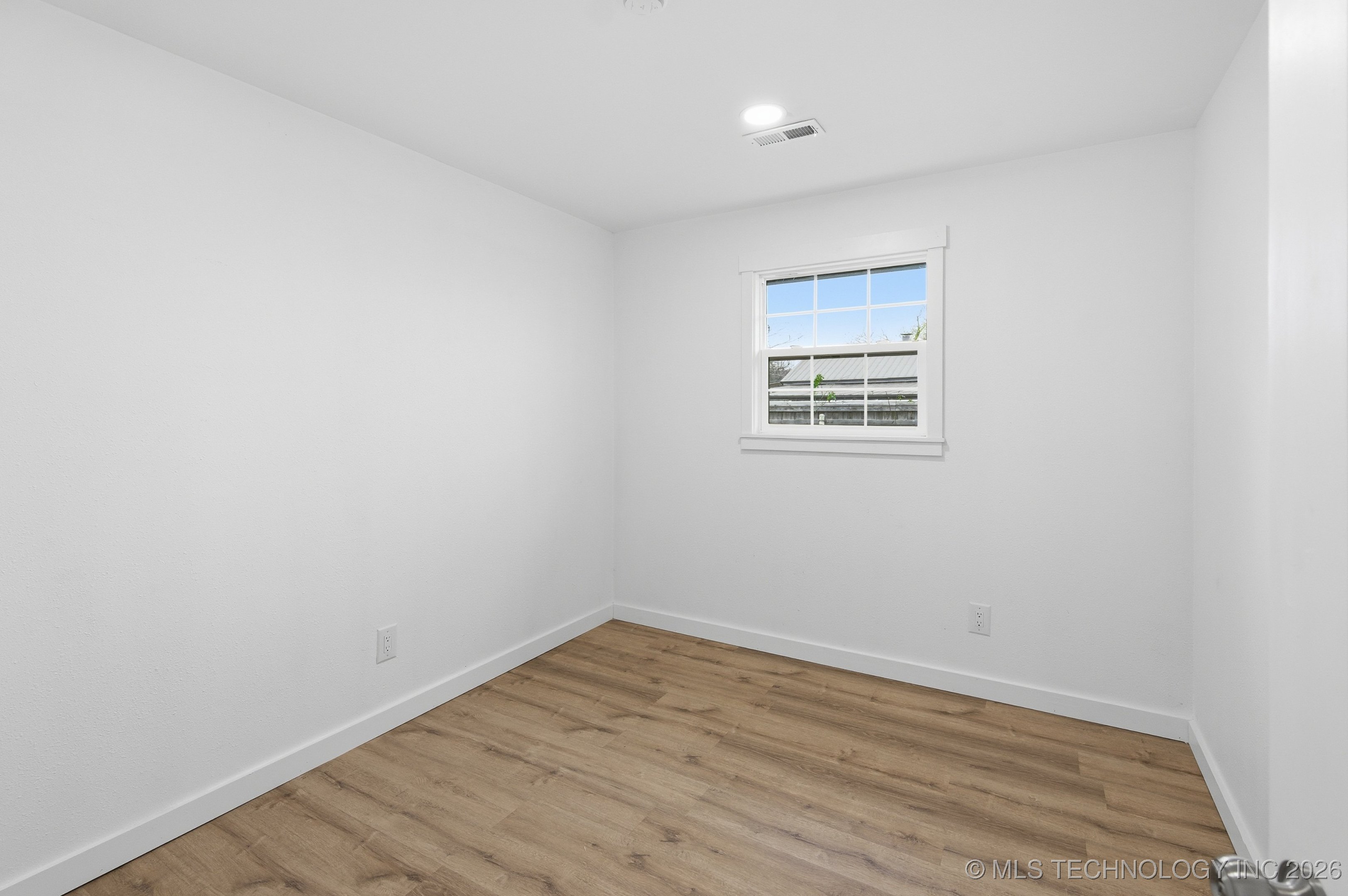 5924 W 31st Street Property Photo 20