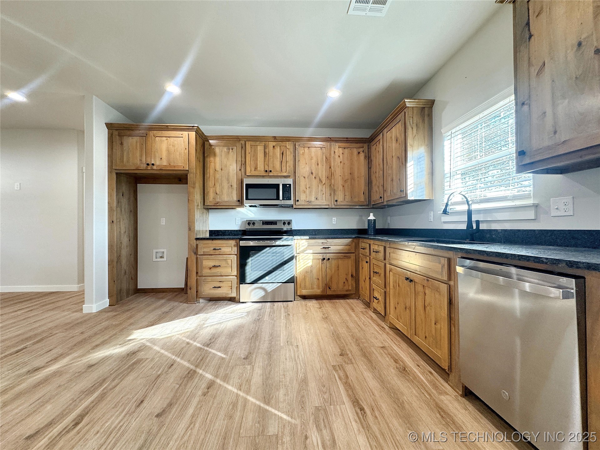 11825 W 838 Road Property Photo 10