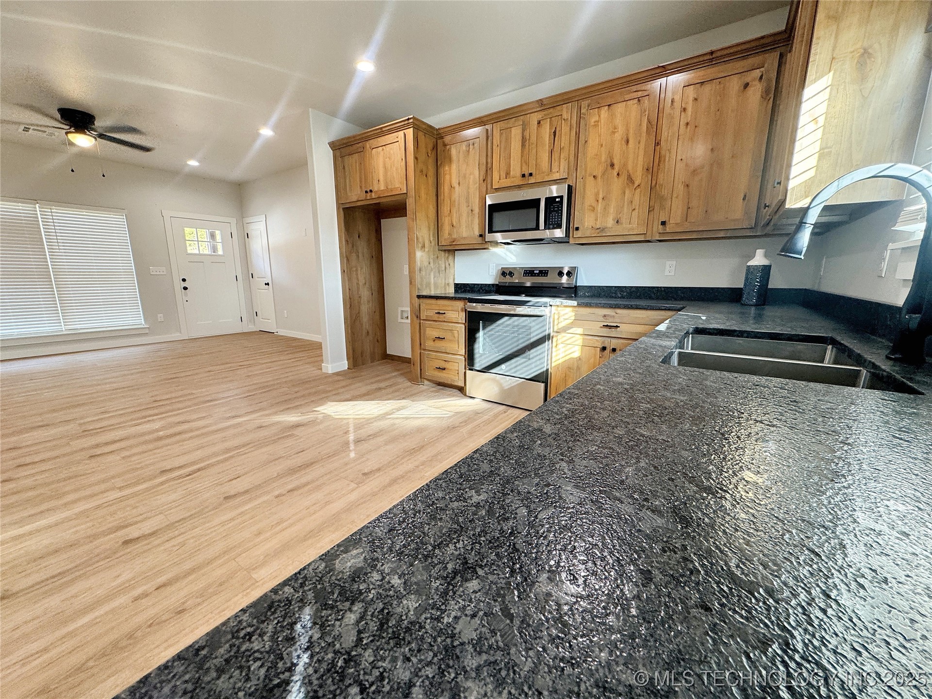 11825 W 838 Road Property Photo 11