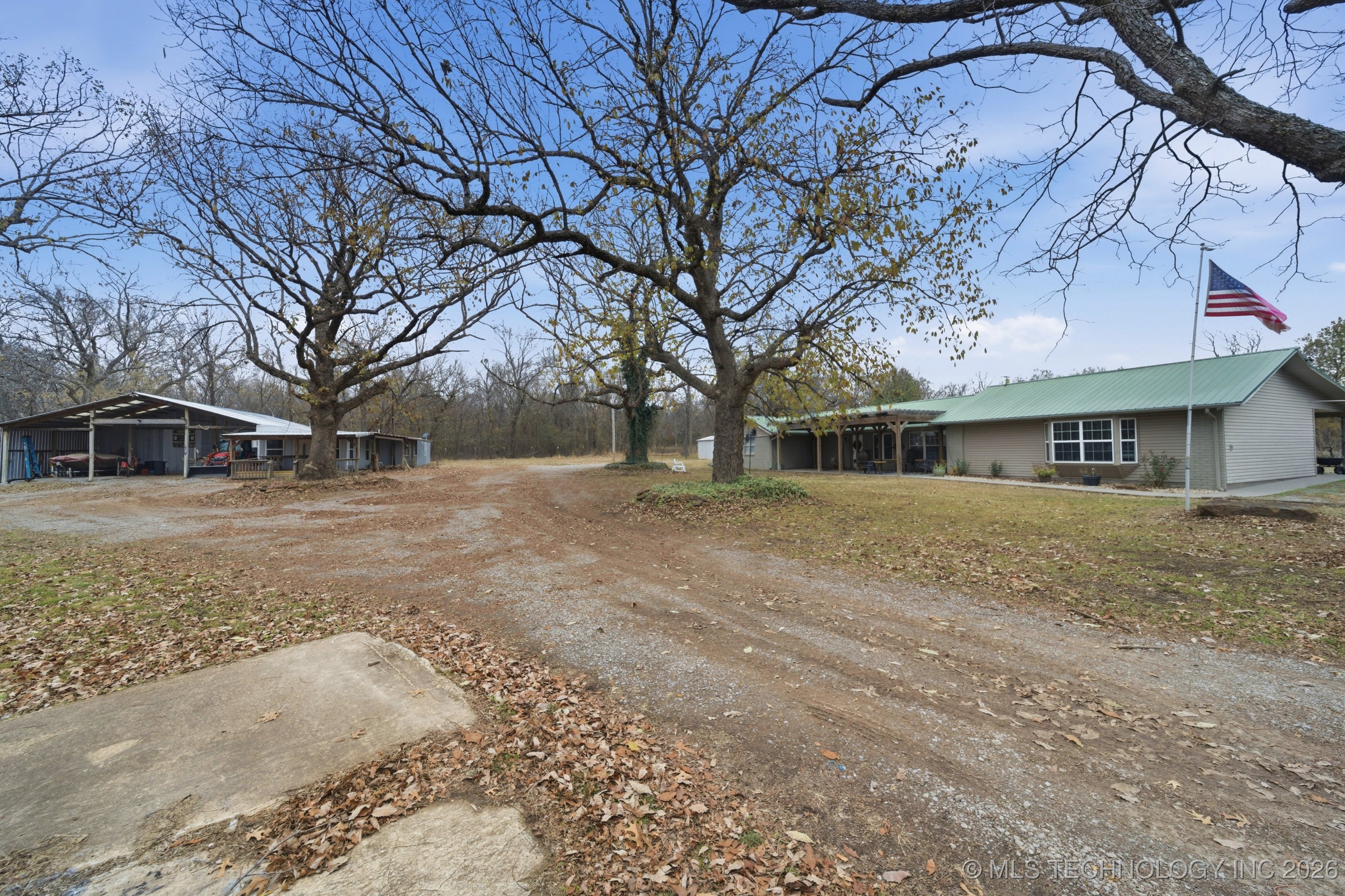 133 Sw 650 Road Property Photo 4