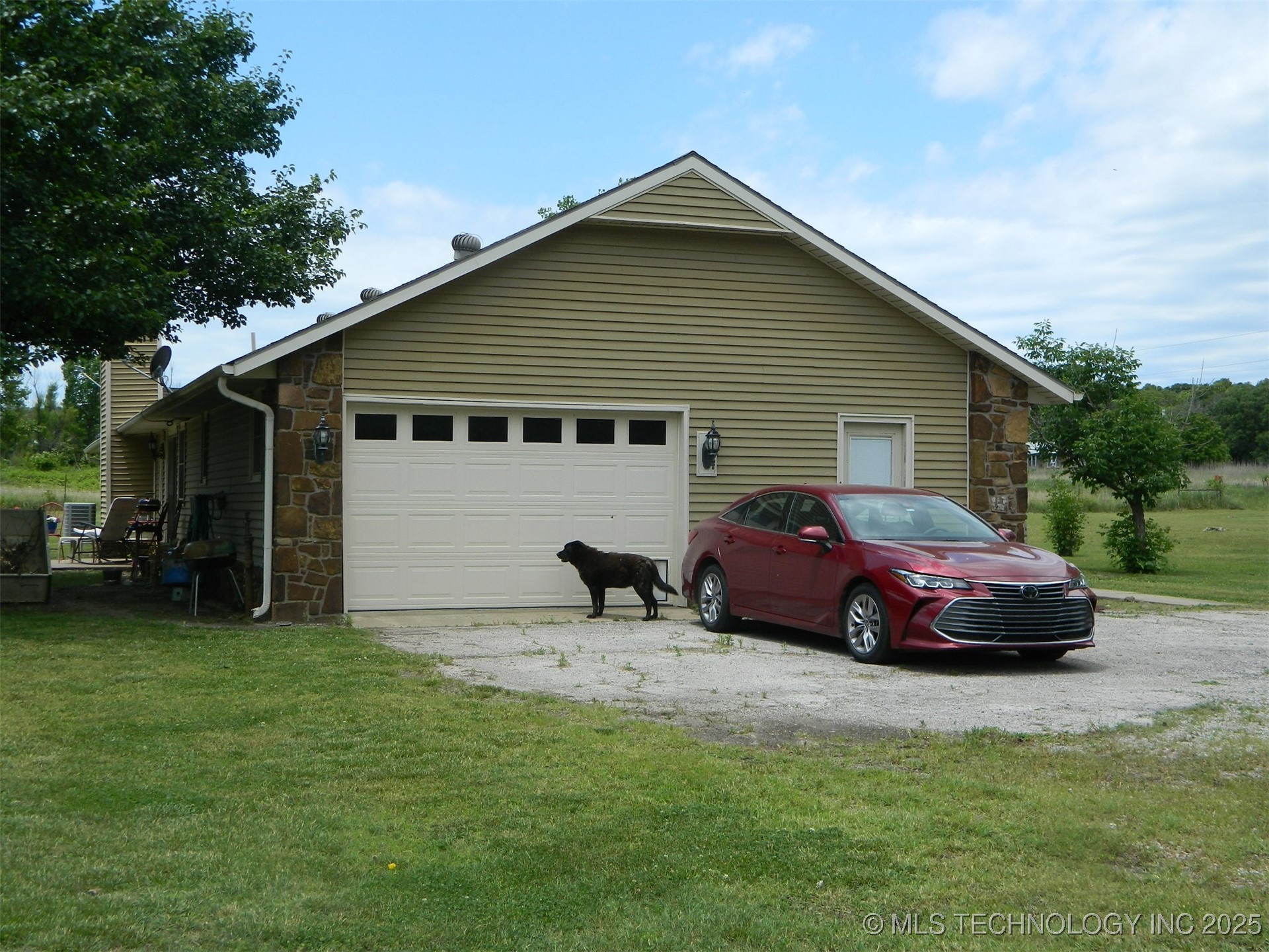 173 County Road 5305 Property Photo 7