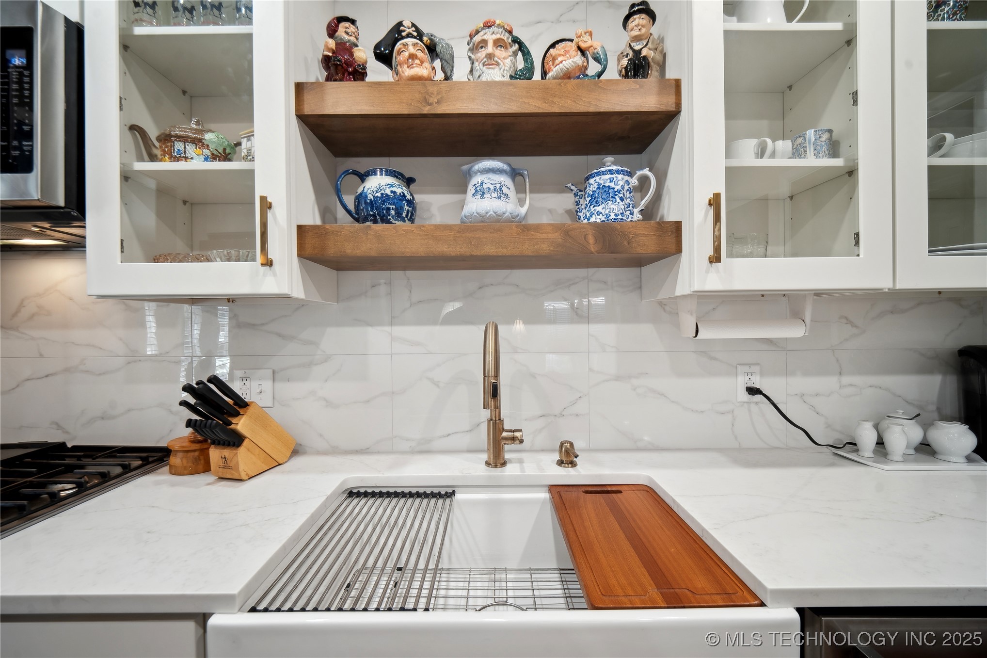 5206 Harvard Avenue 111 Property Photo 9