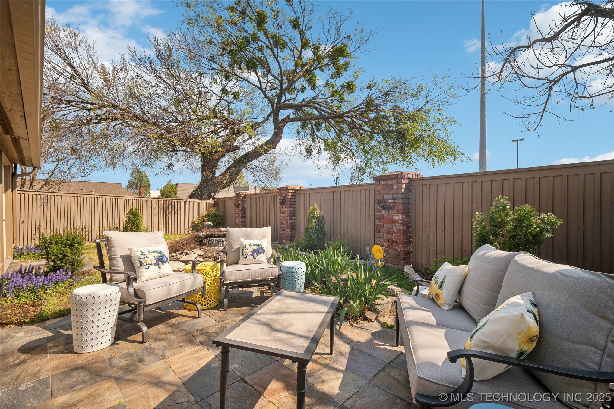 5206 Harvard Avenue 111 Property Photo 24