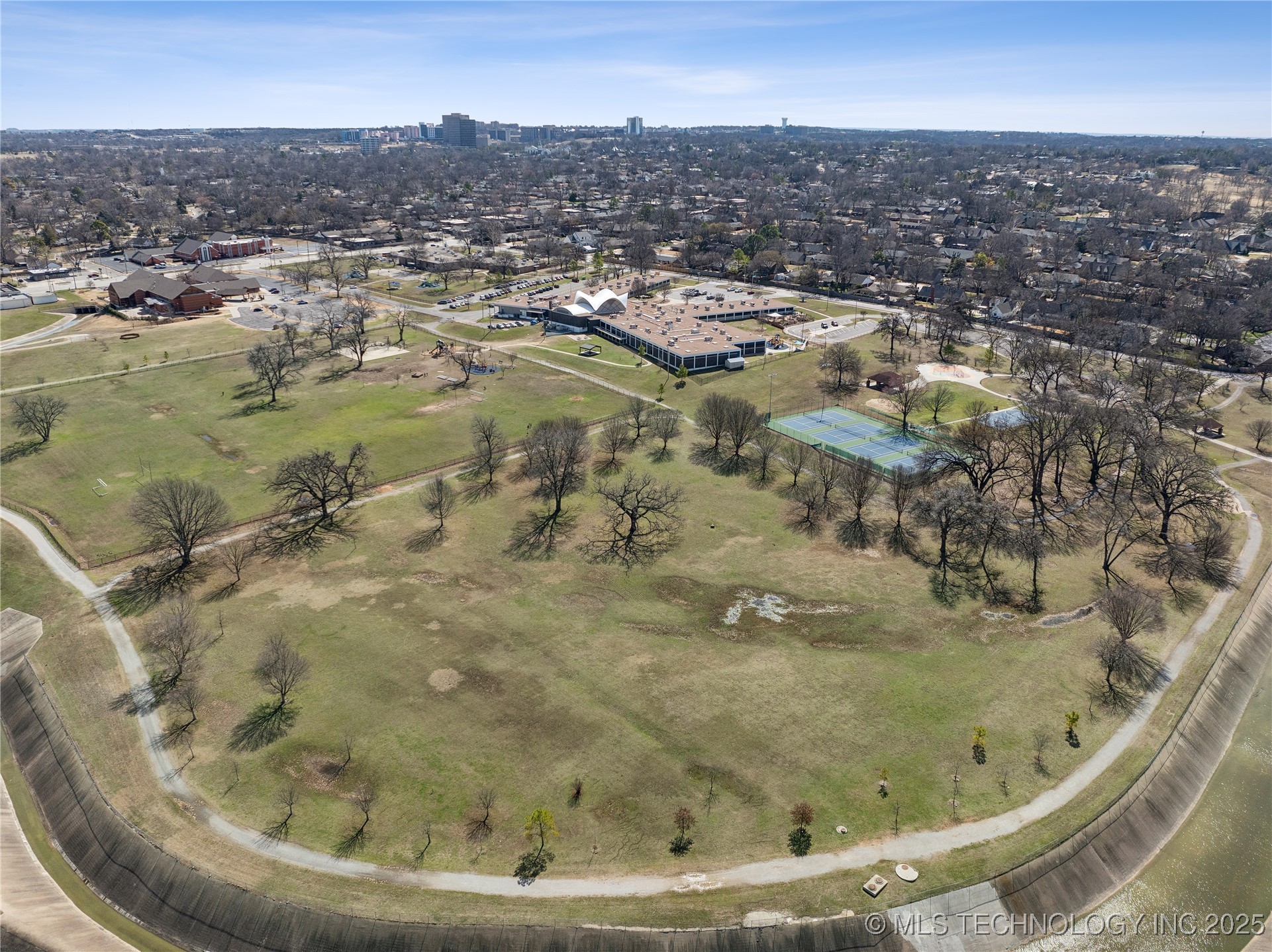 5206 Harvard Avenue 111 Property Photo 32