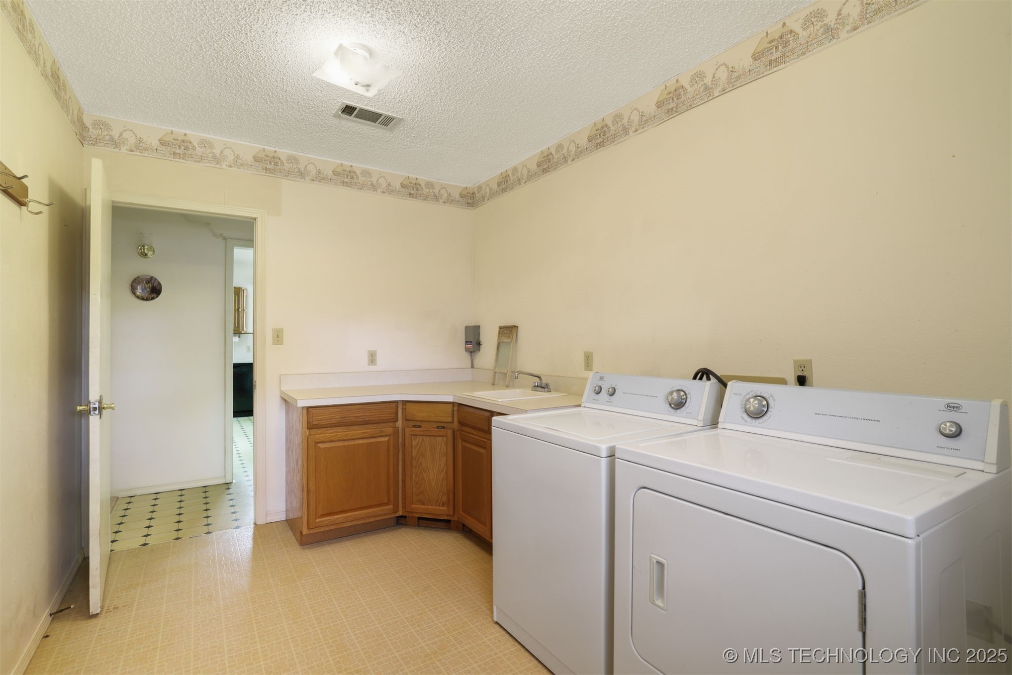 417 Armstrong Academy Road Property Photo 23