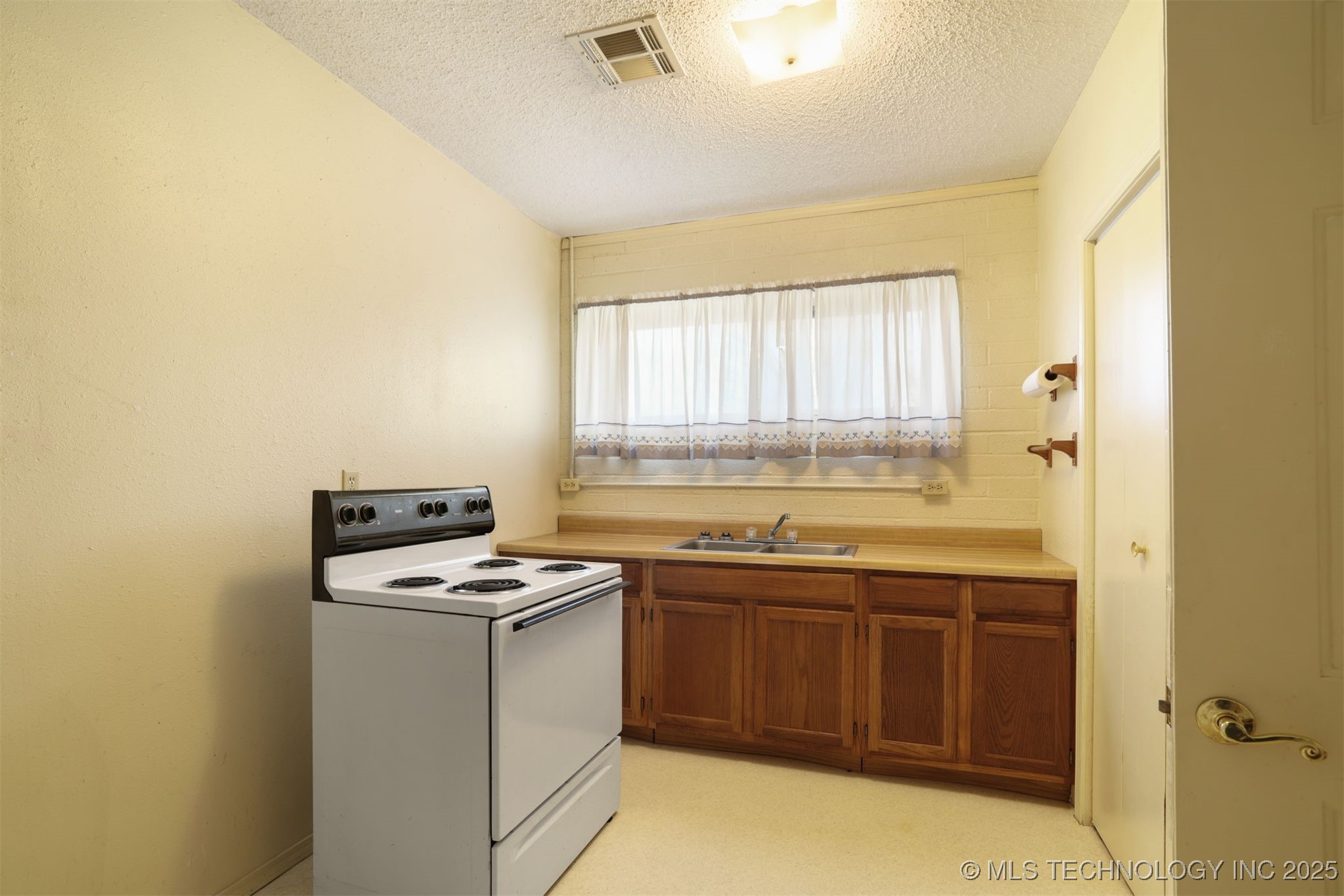 417 Armstrong Academy Road Property Photo 26