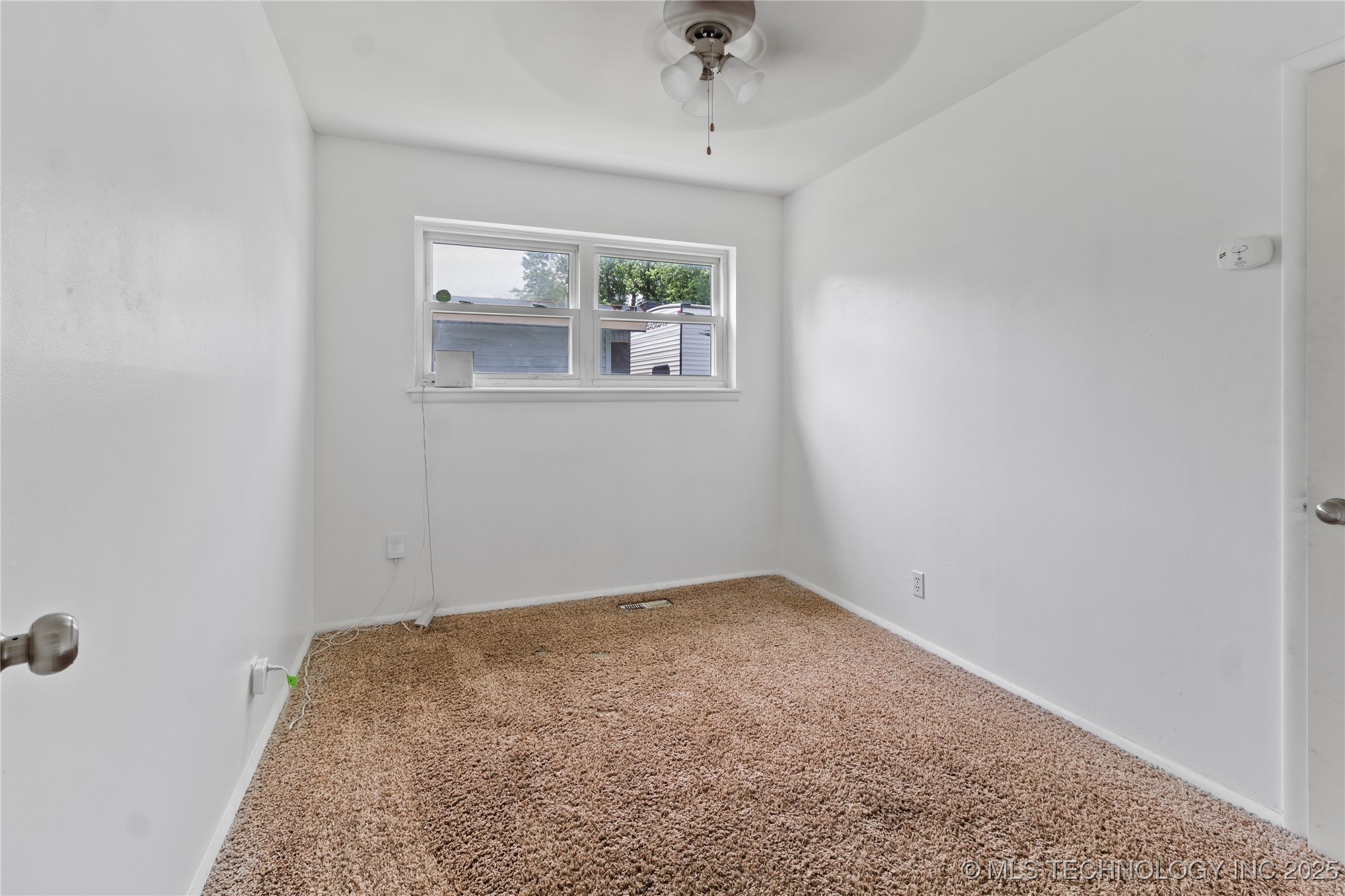 47 S 204th East Avenue Property Photo 10