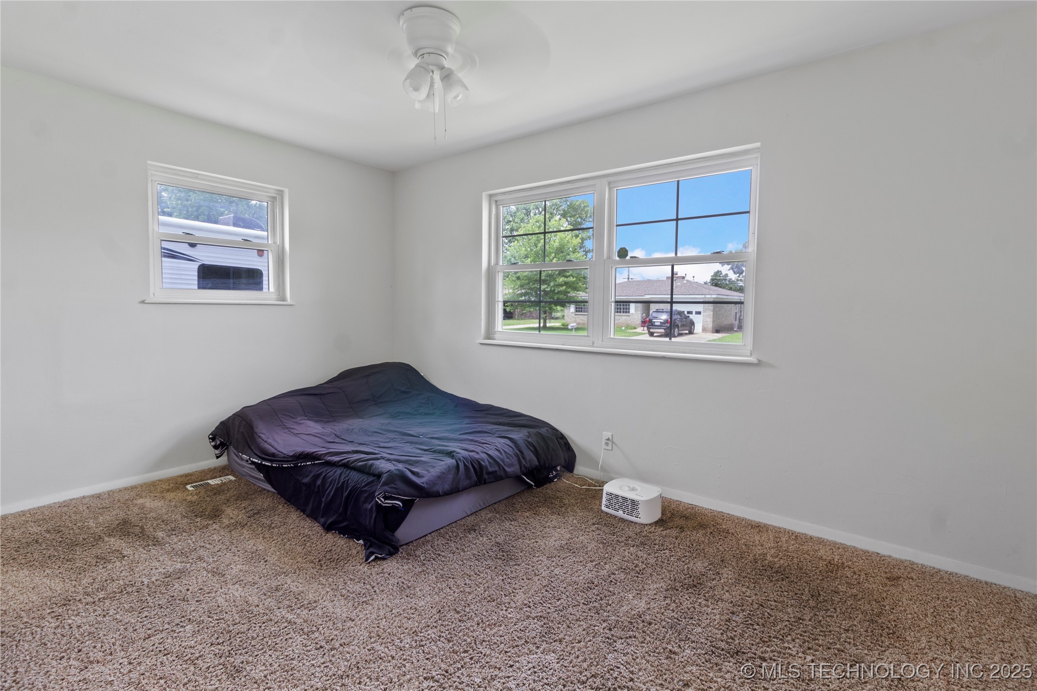 47 S 204th East Avenue Property Photo 11