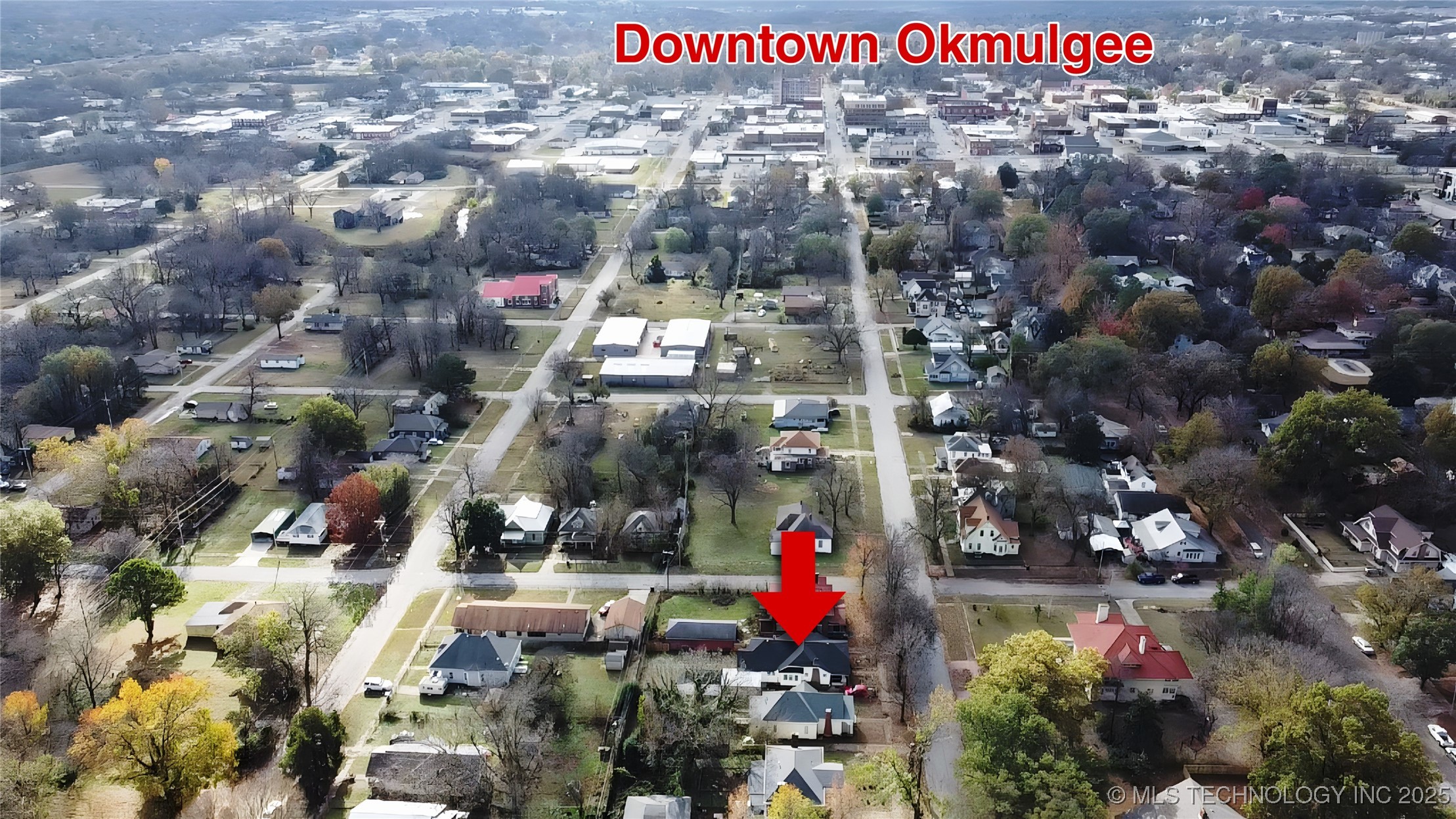 809 N Grand Avenue Property Photo 38