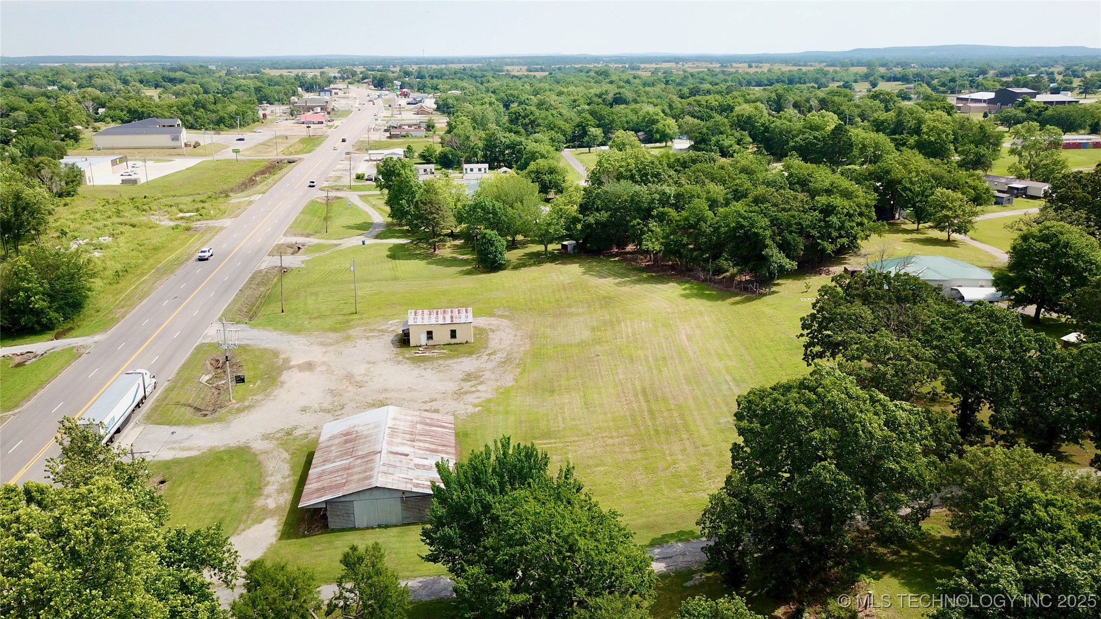S Us Hwy 69 Highway Property Photo 3