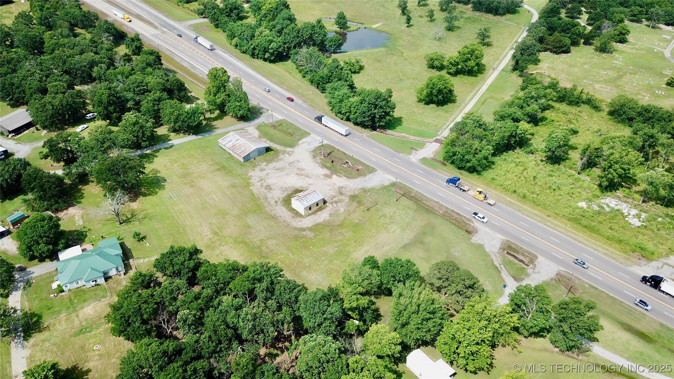 S Us Hwy 69 Highway Property Photo 11