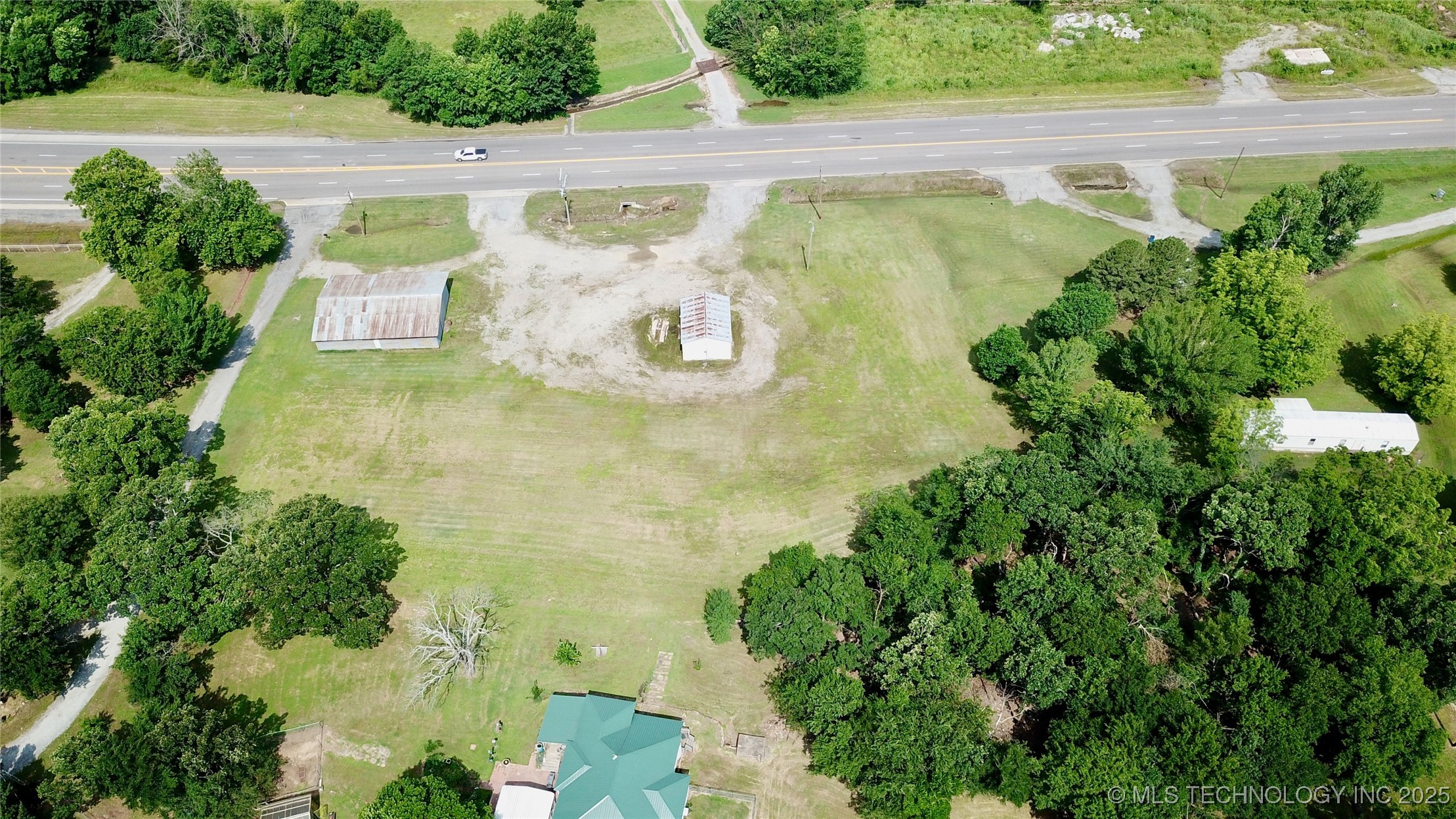 S Us Hwy 69 Highway Property Photo 12