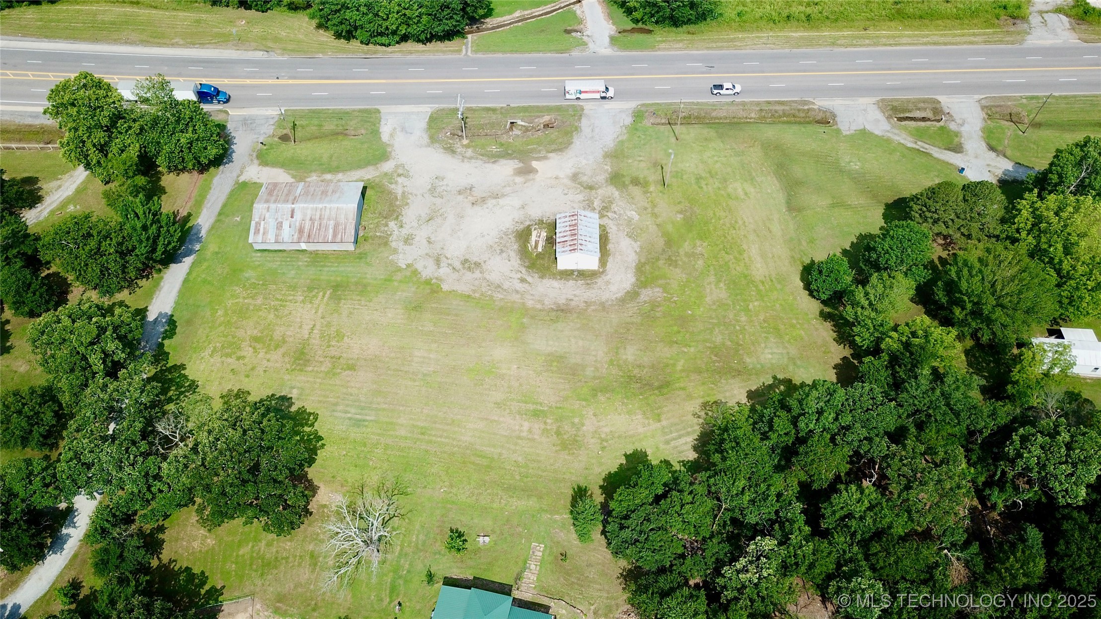 S Us Hwy 69 Highway Property Photo 13