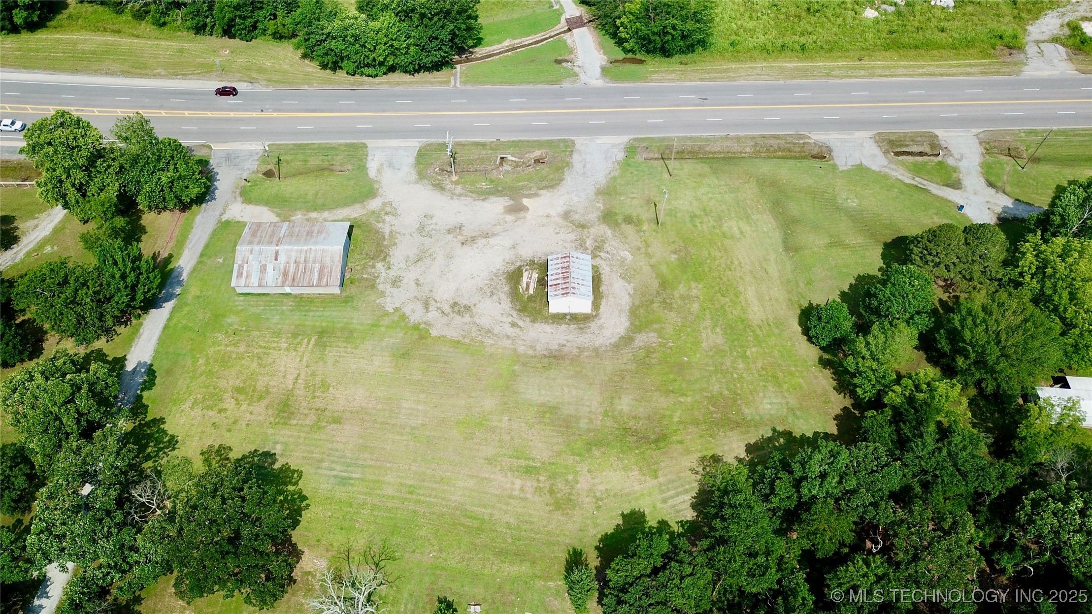 S Us Hwy 69 Highway Property Photo 14