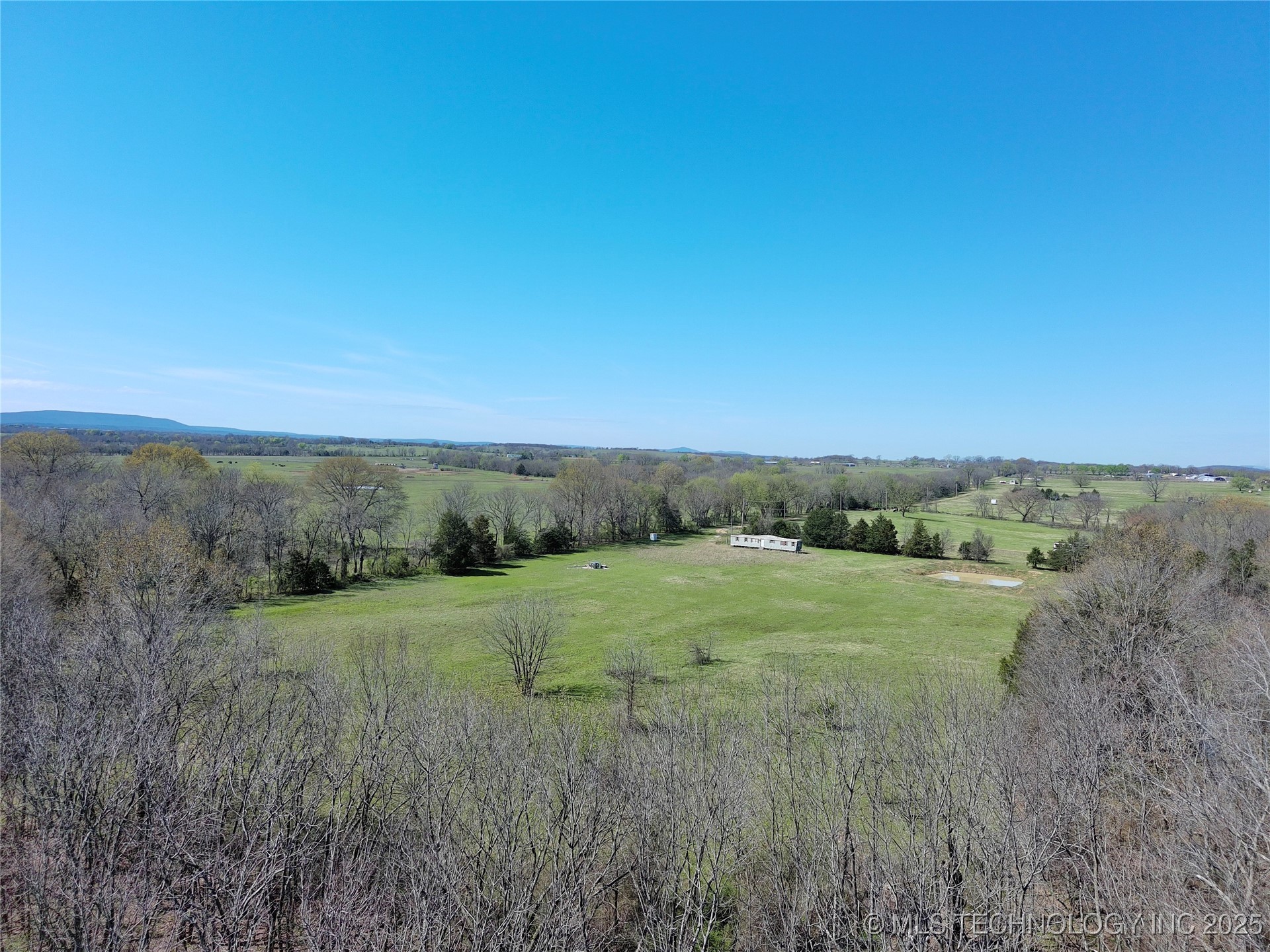 40013 E County Road 1280 Property Photo 3
