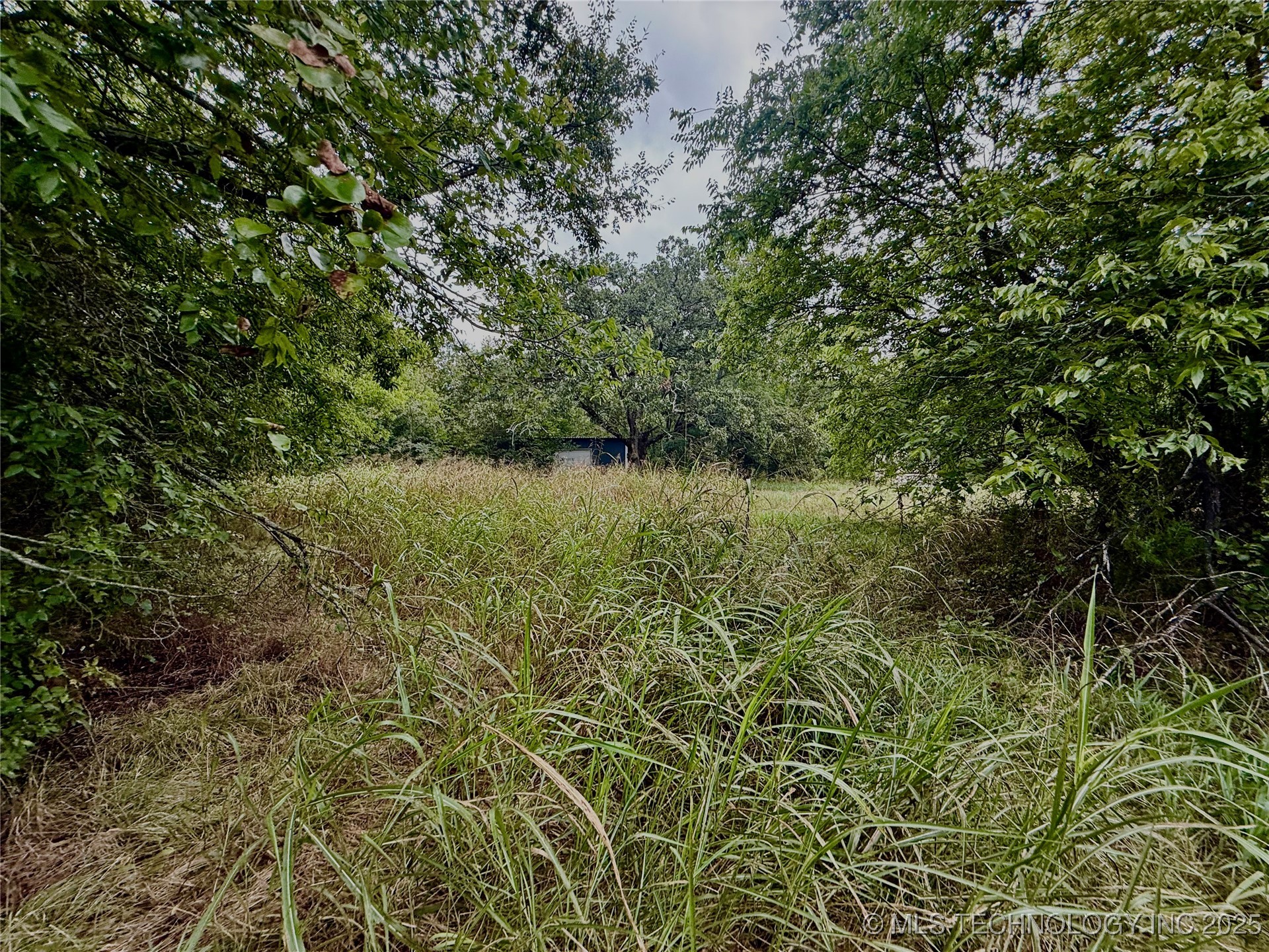 830 N Sliger Property Photo 13