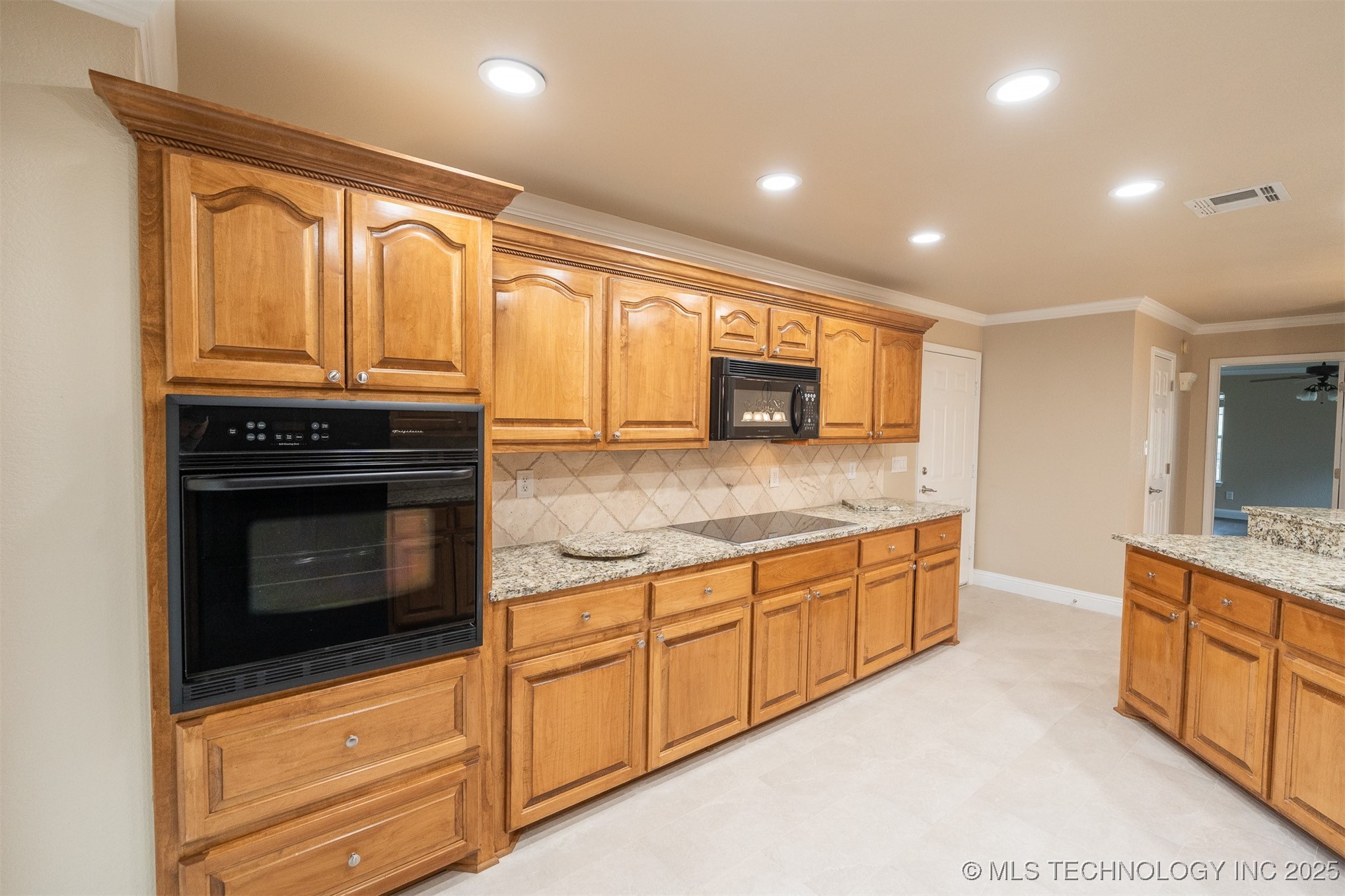 5353 Stonebriar Property Photo 12