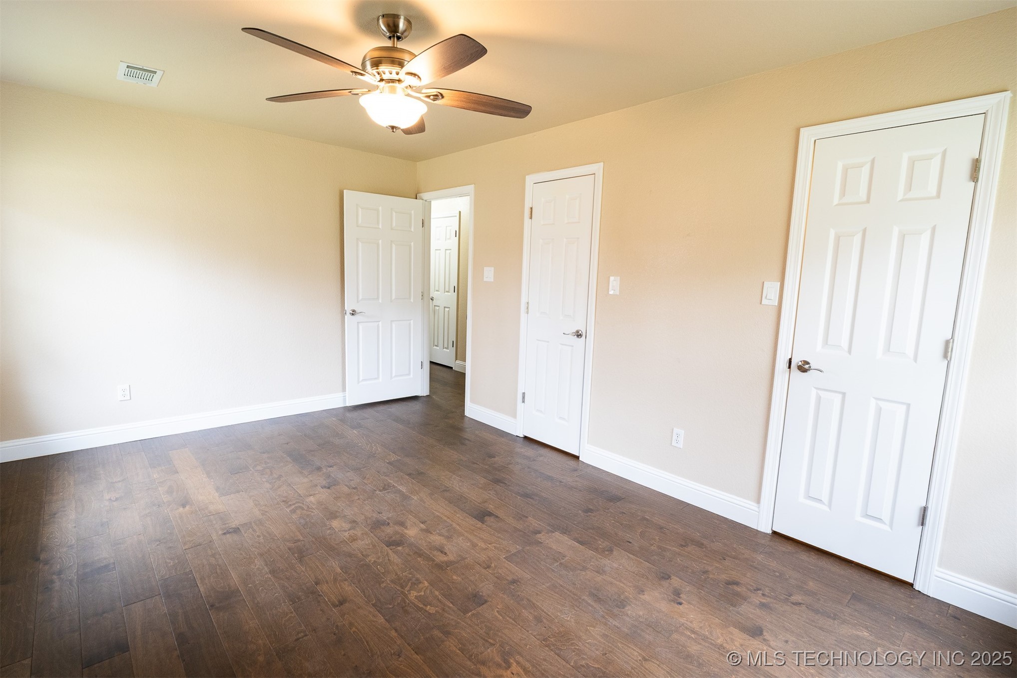 5353 Stonebriar Property Photo 32