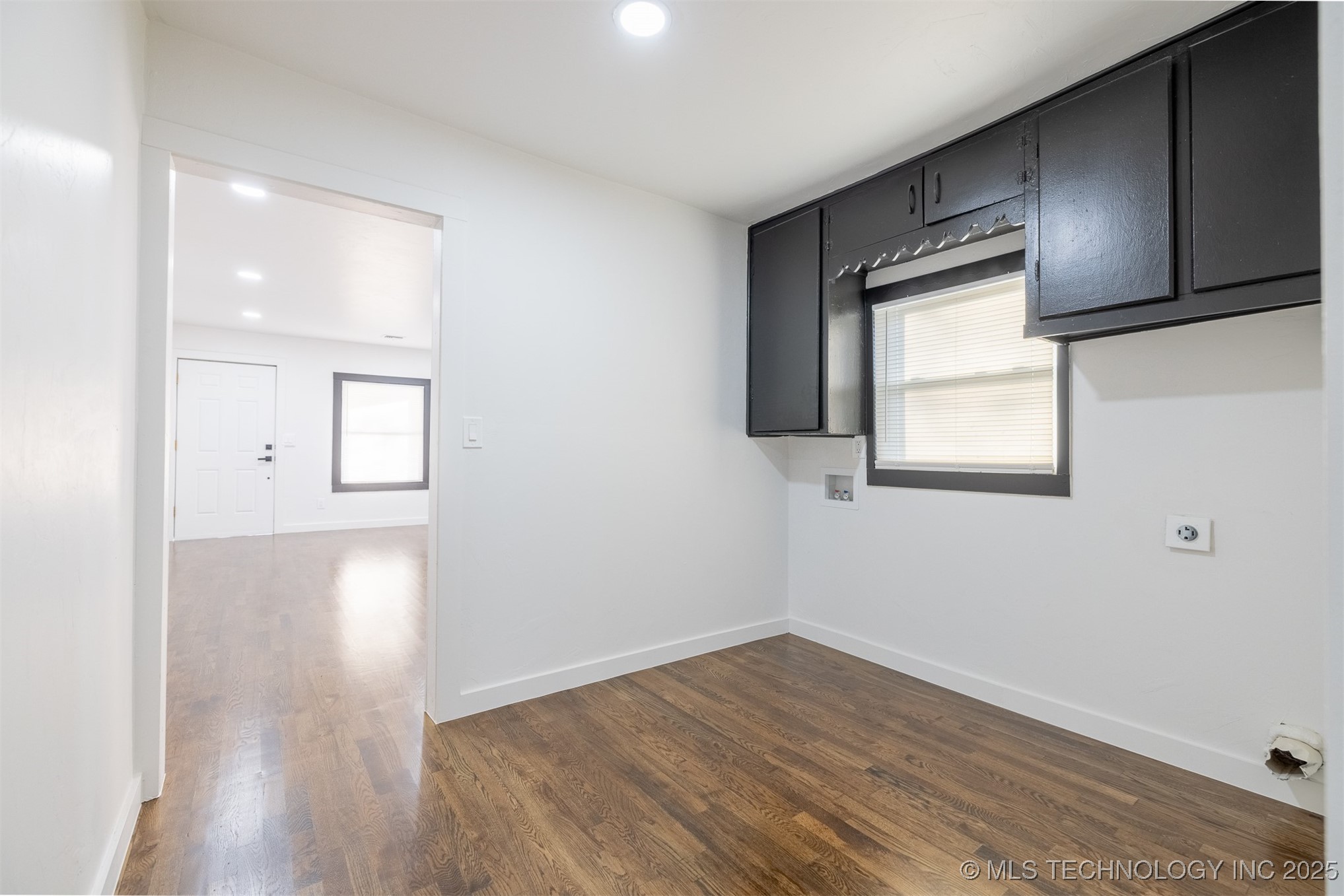 1027 E 56th Street North Property Photo 15