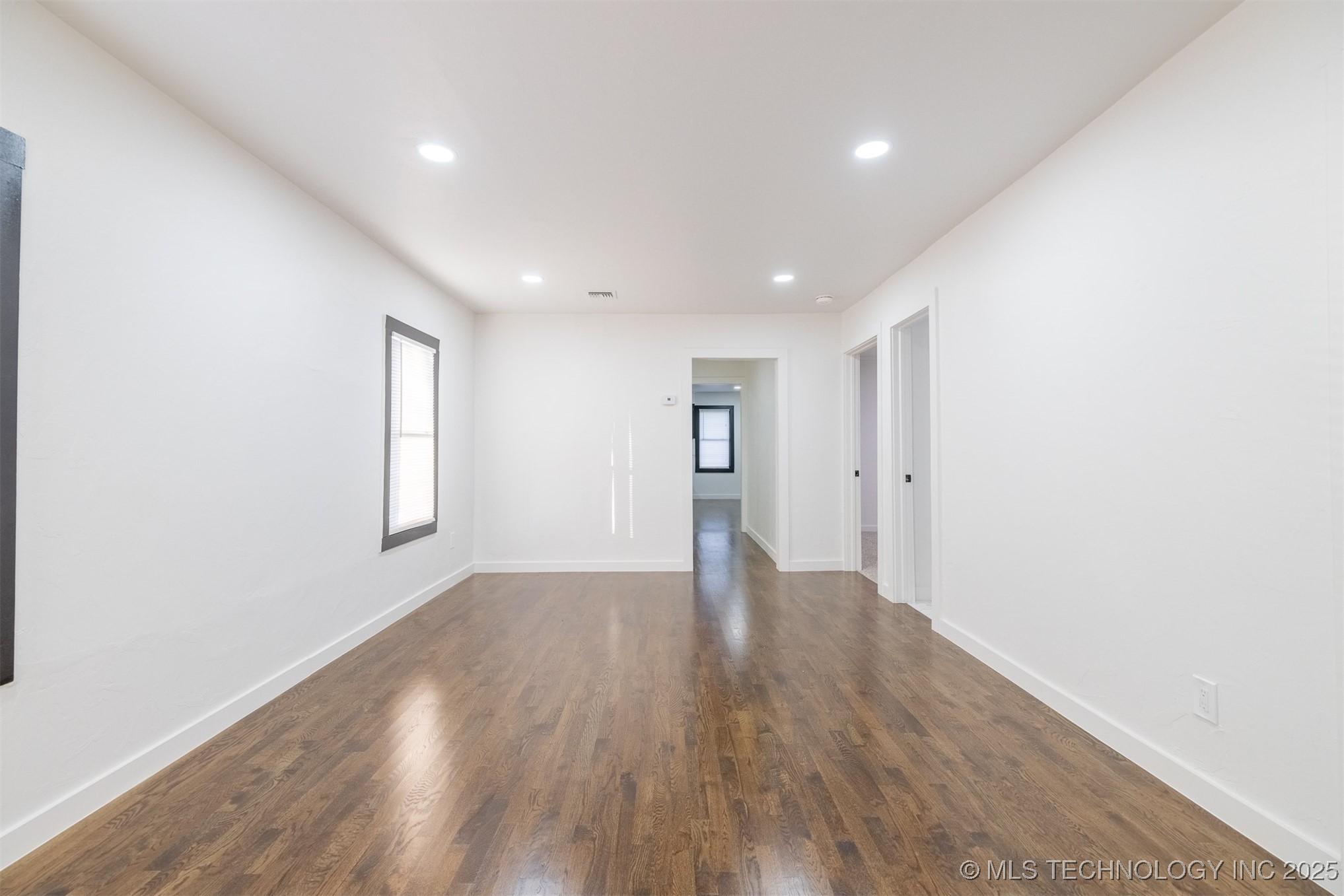 1027 E 56th Street North Property Photo 18