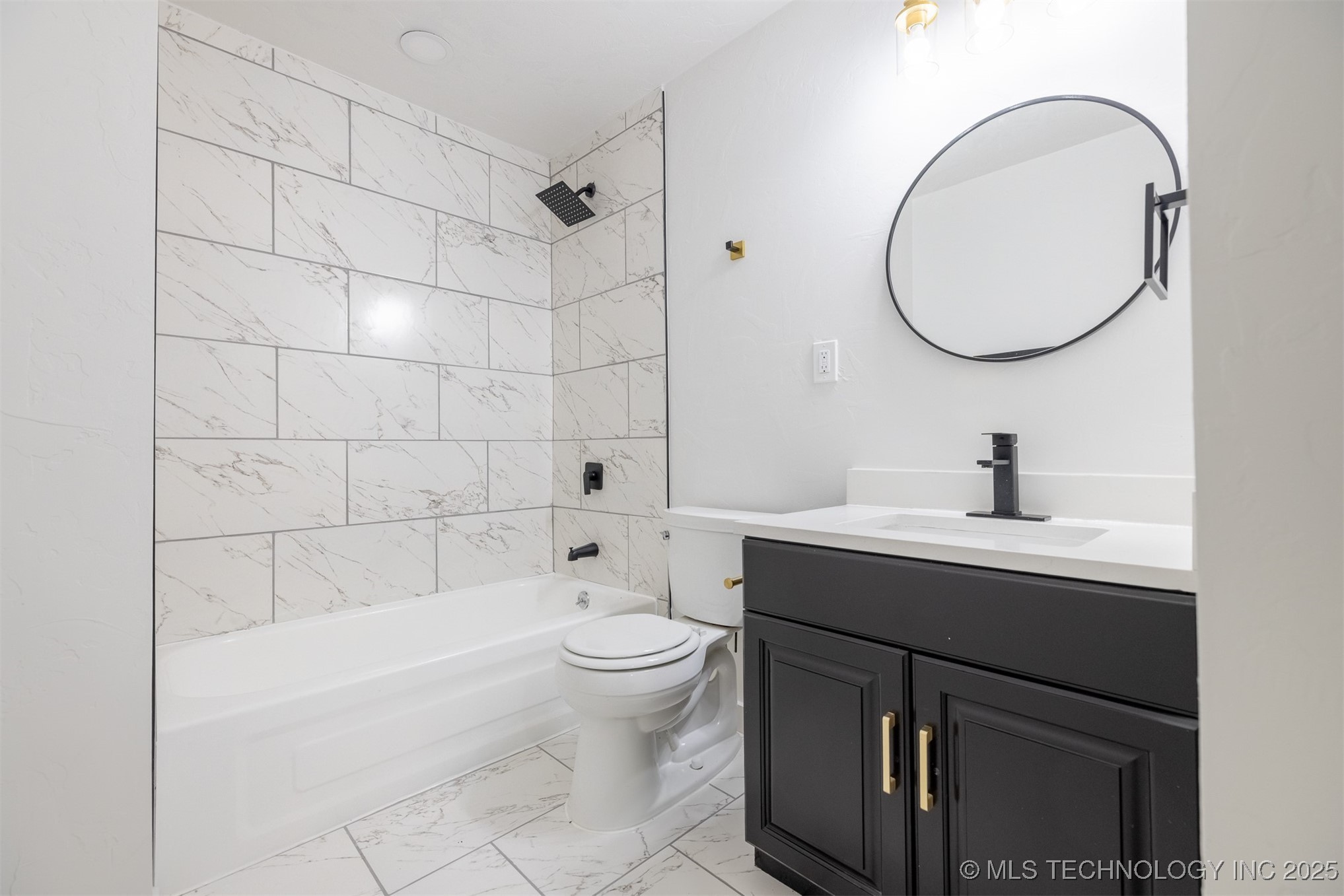 1027 E 56th Street North Property Photo 21