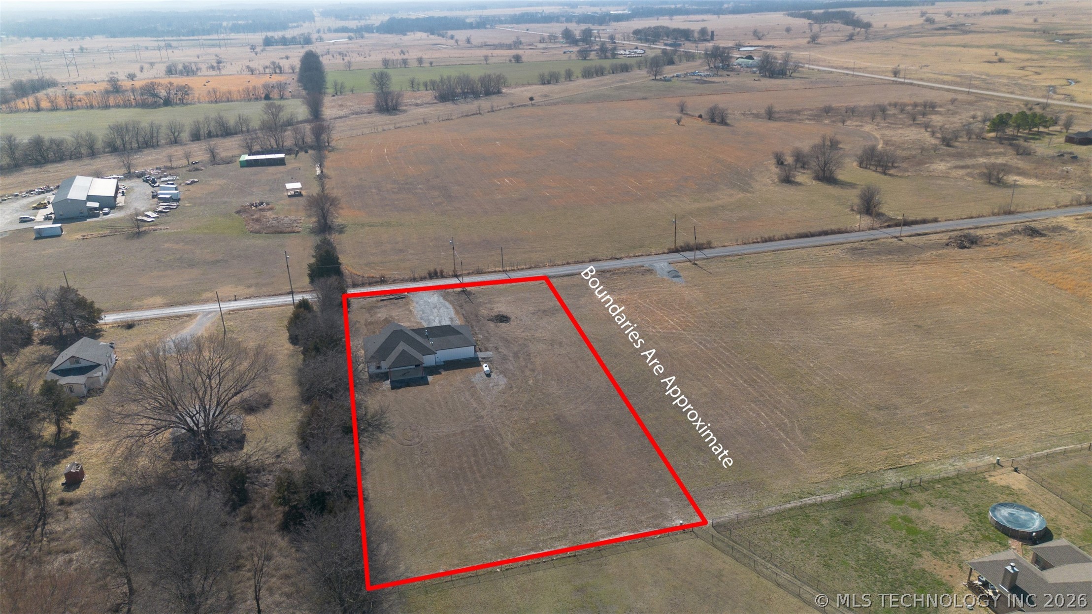 239 E 500 Road Property Photo 23