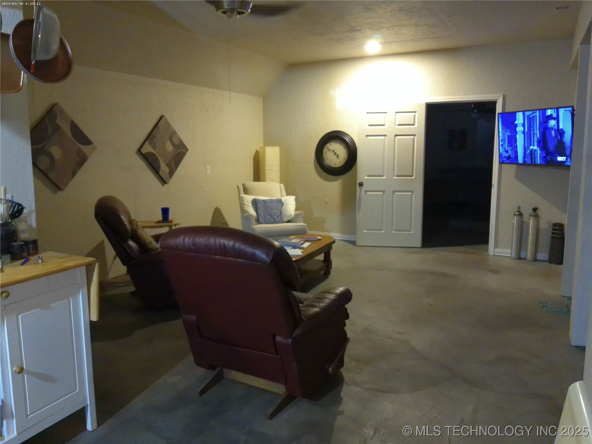 13458 S 241st East Avenue Property Photo 2