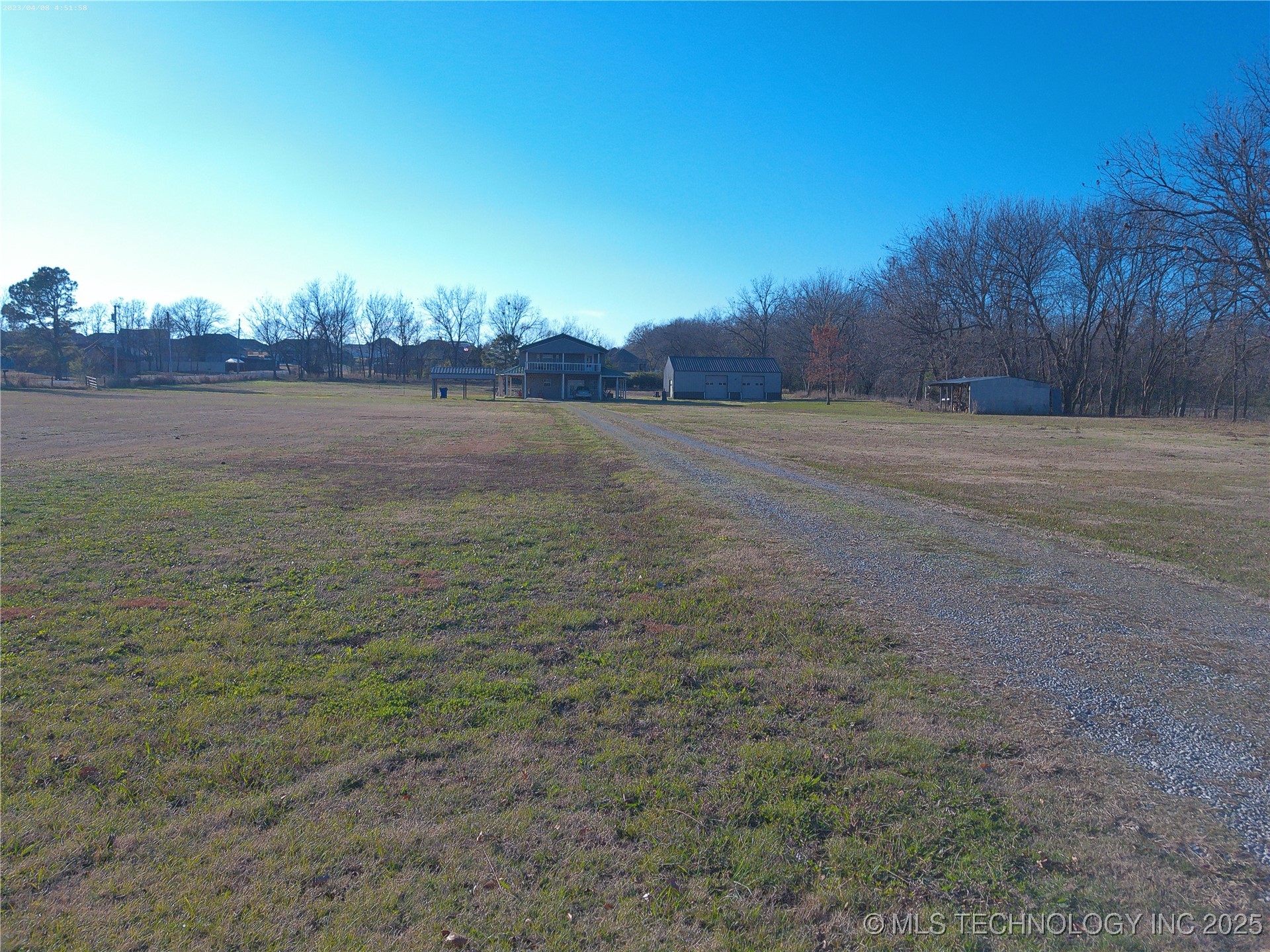 13458 S 241st East Avenue Property Photo 17