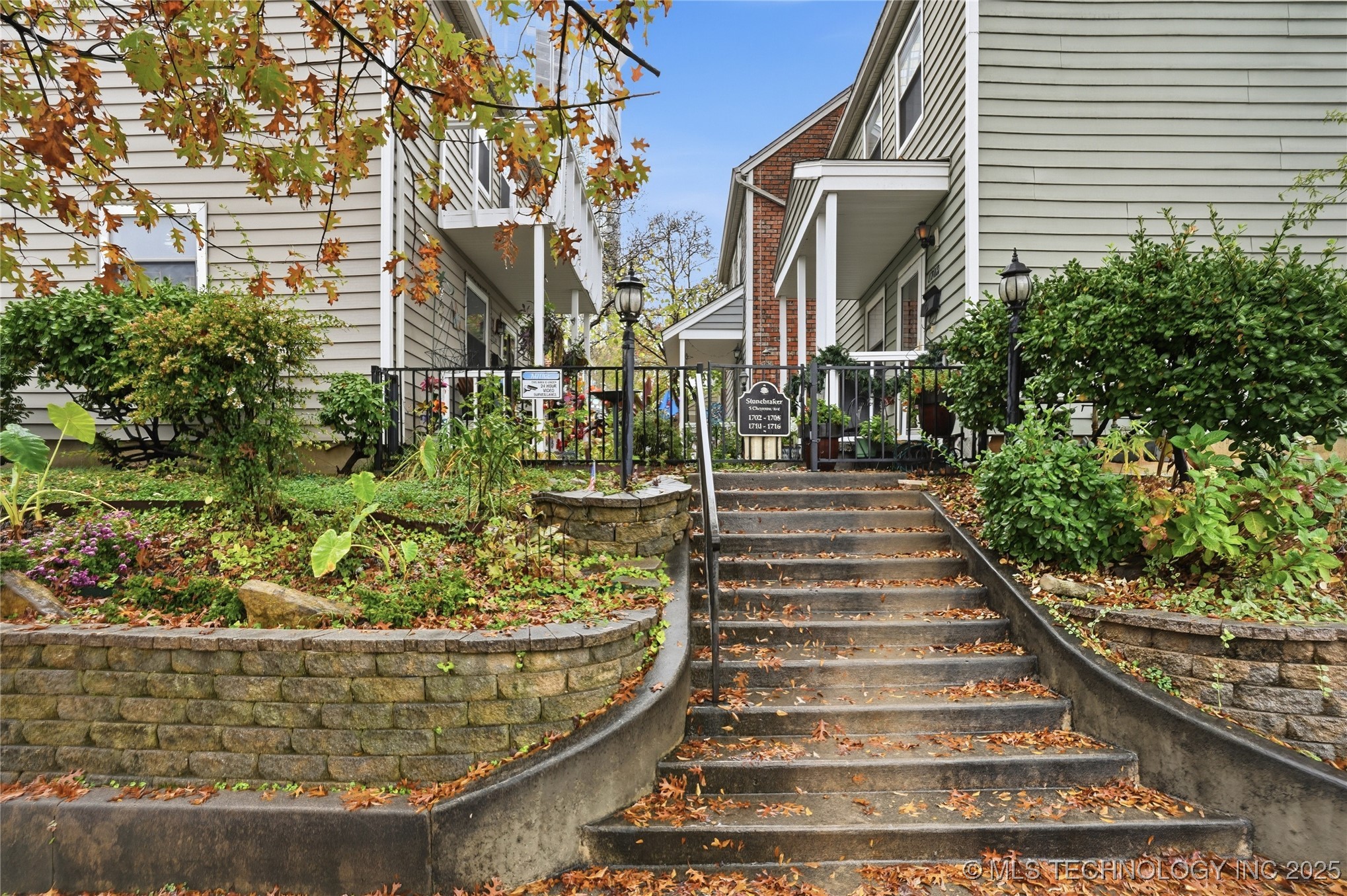 1712 S Cheyenne Avenue 3 Property Photo 1