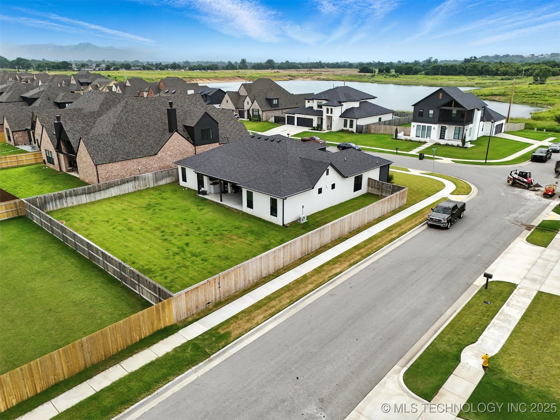 5807 E 128 Street S Property Photo 16