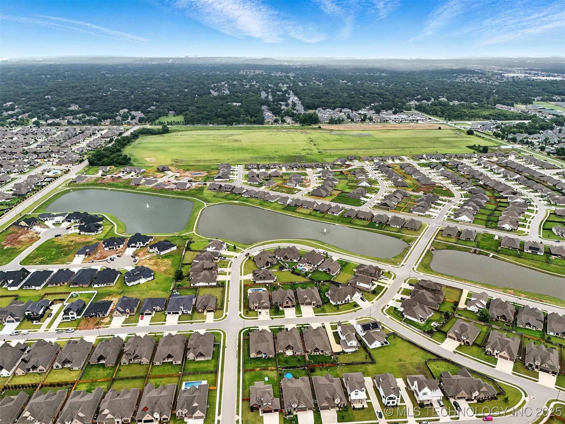 5807 E 128 Street S Property Photo 17