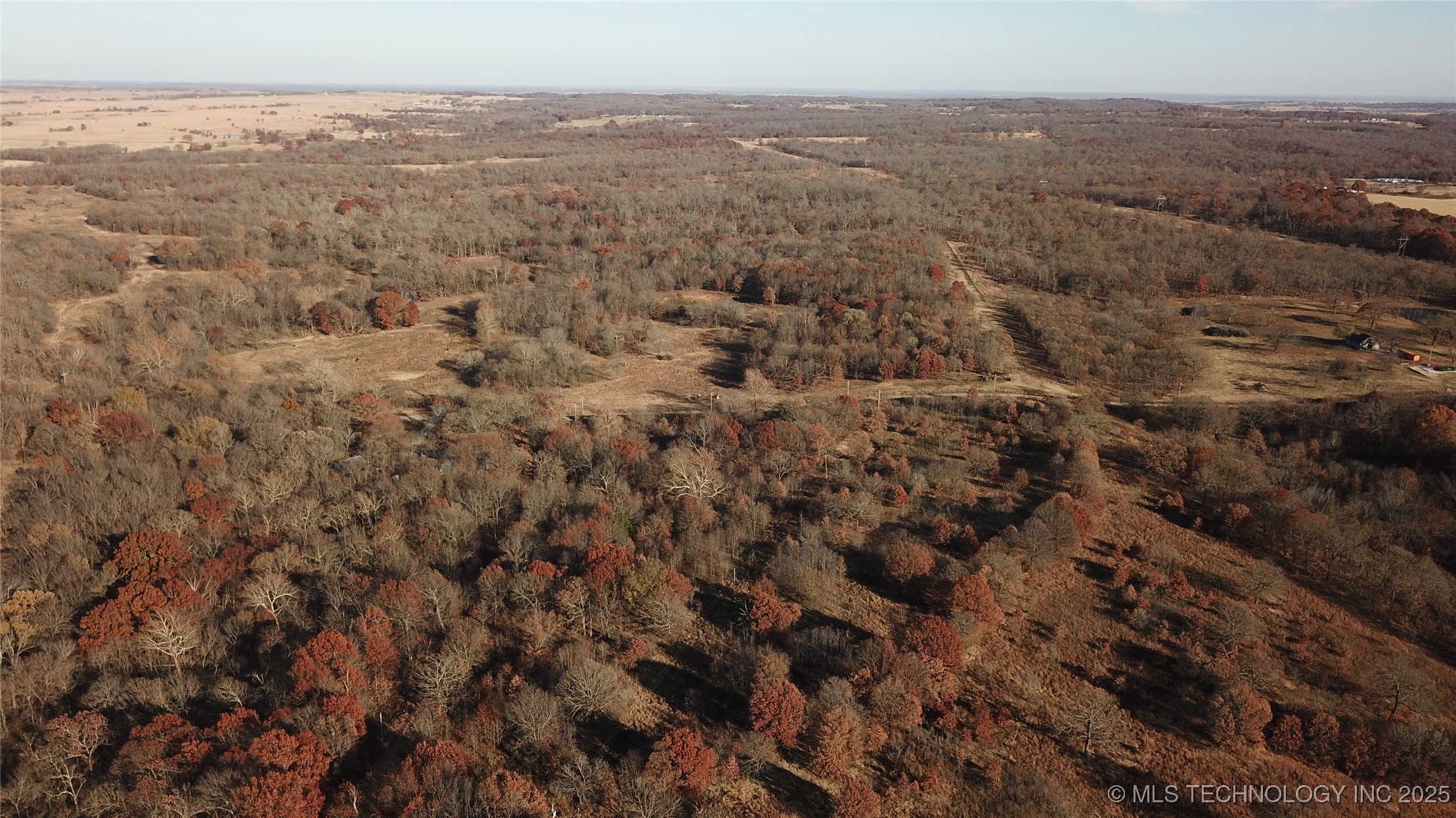 427640 E 290 Road Property Photo 25