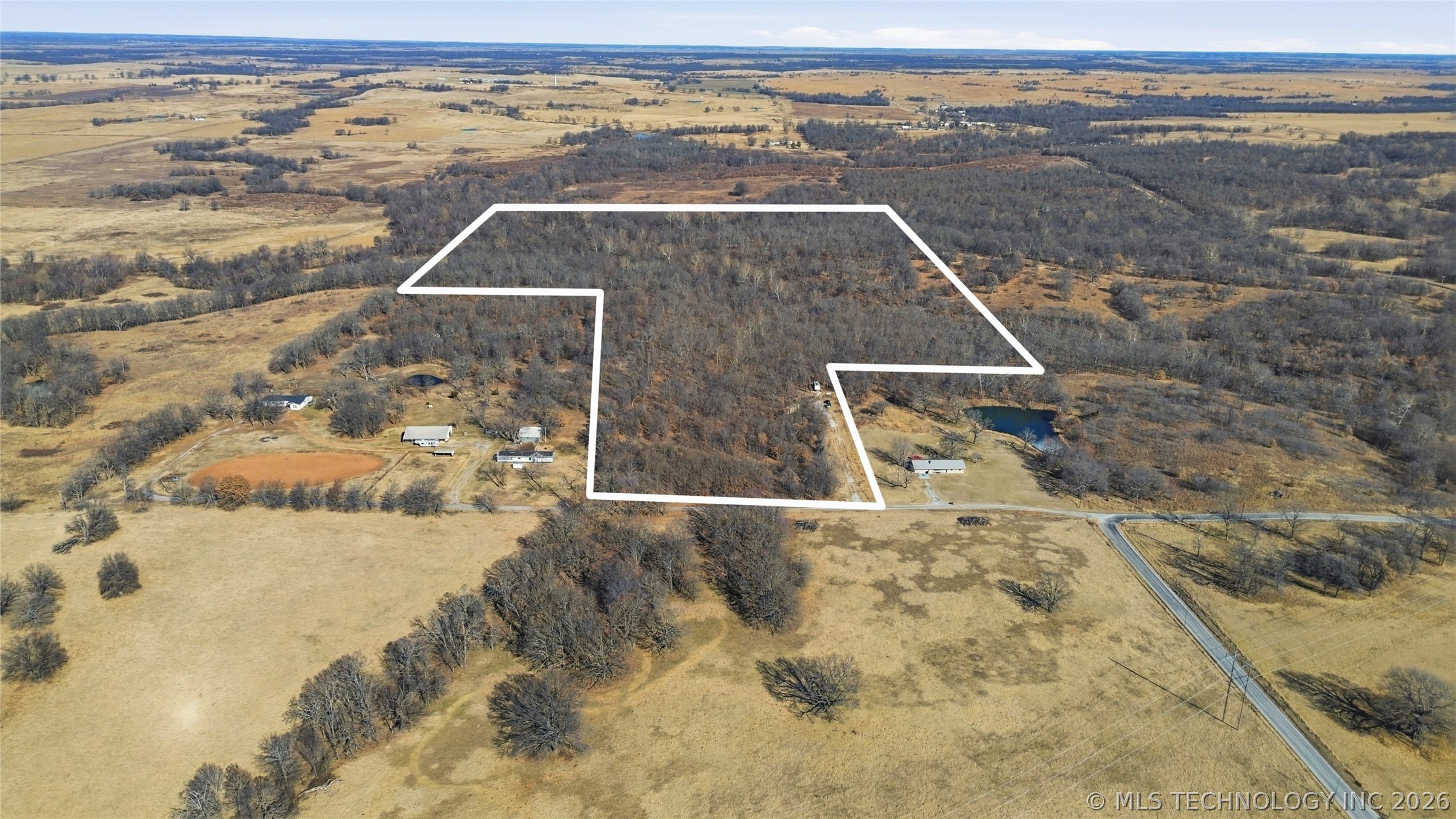 427640 E 290 Road Property Photo 39