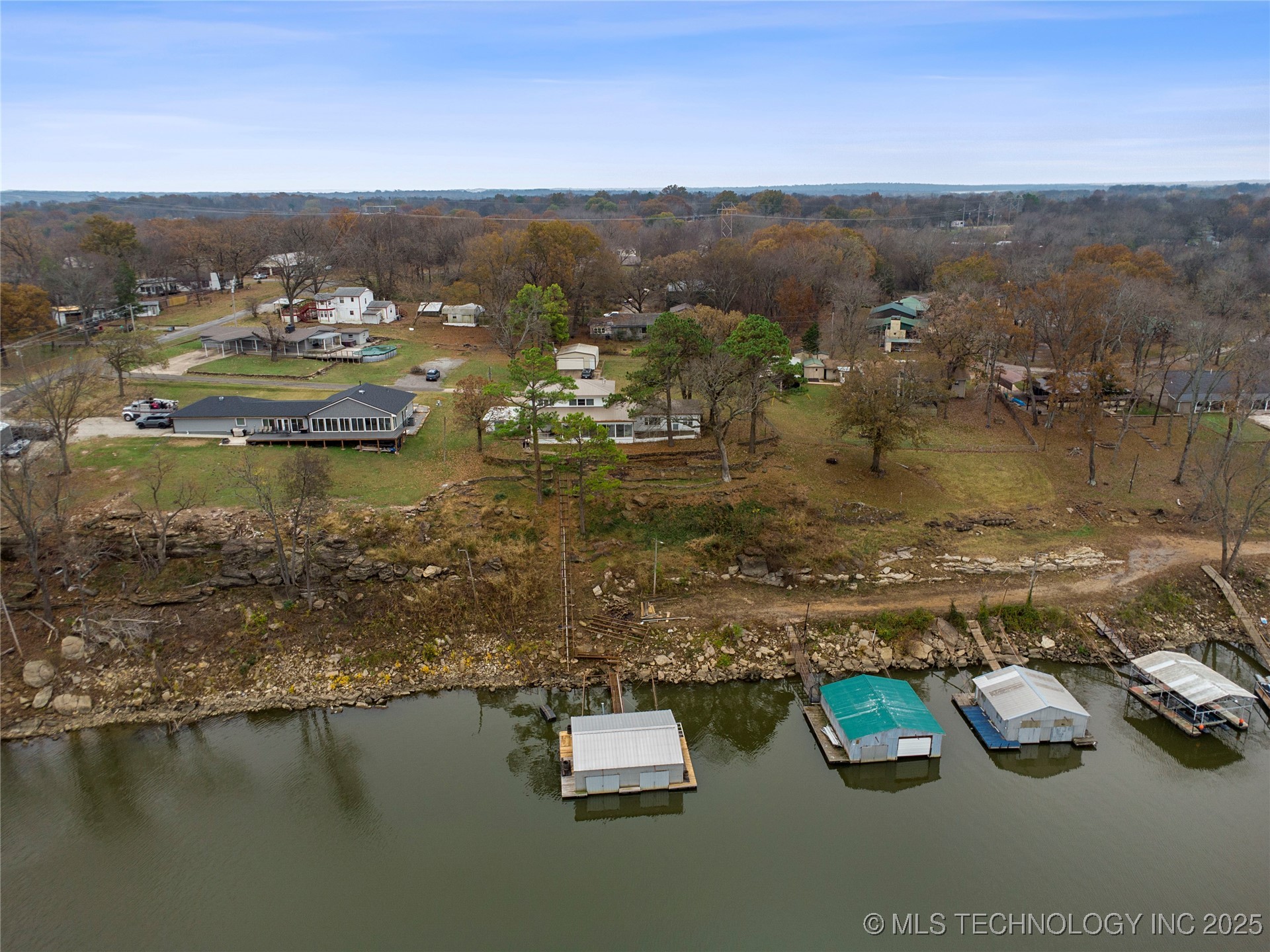 31245 E 679 Road Property Photo 5