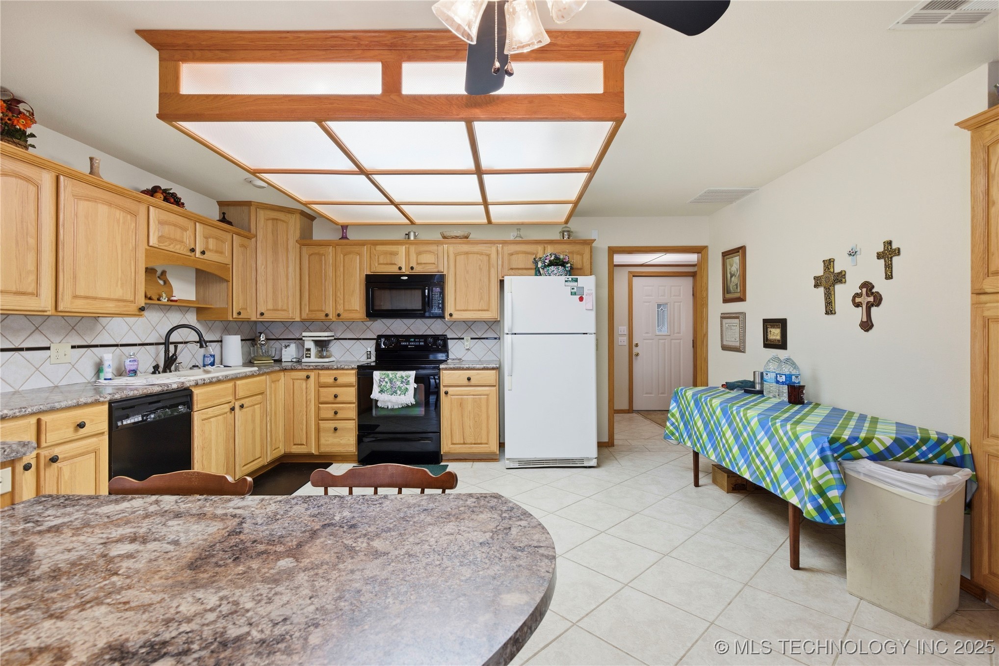 31245 E 679 Road Property Photo 9