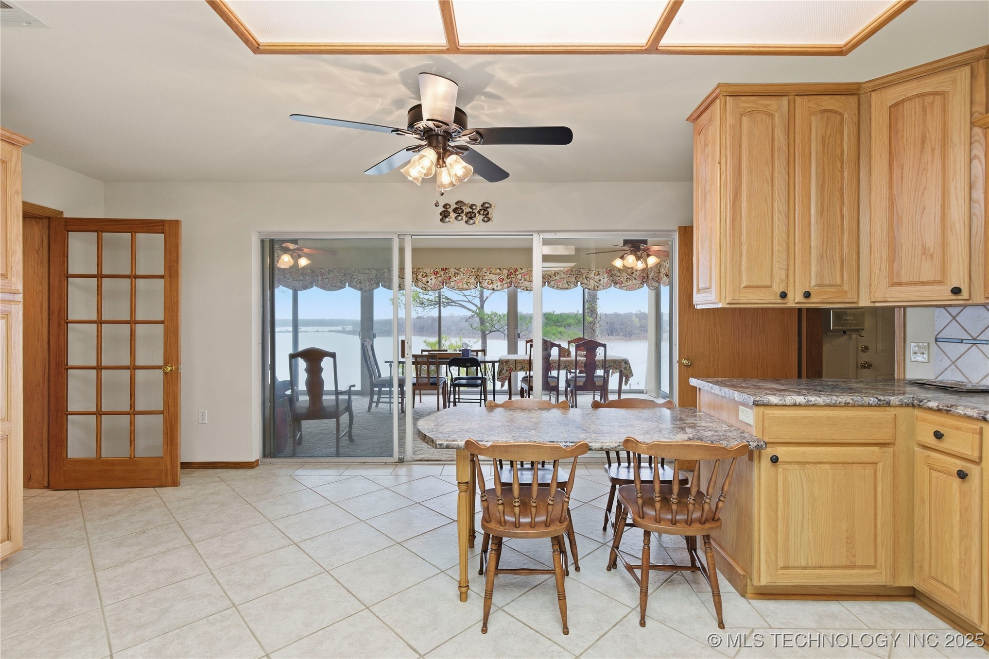 31245 E 679 Road Property Photo 10