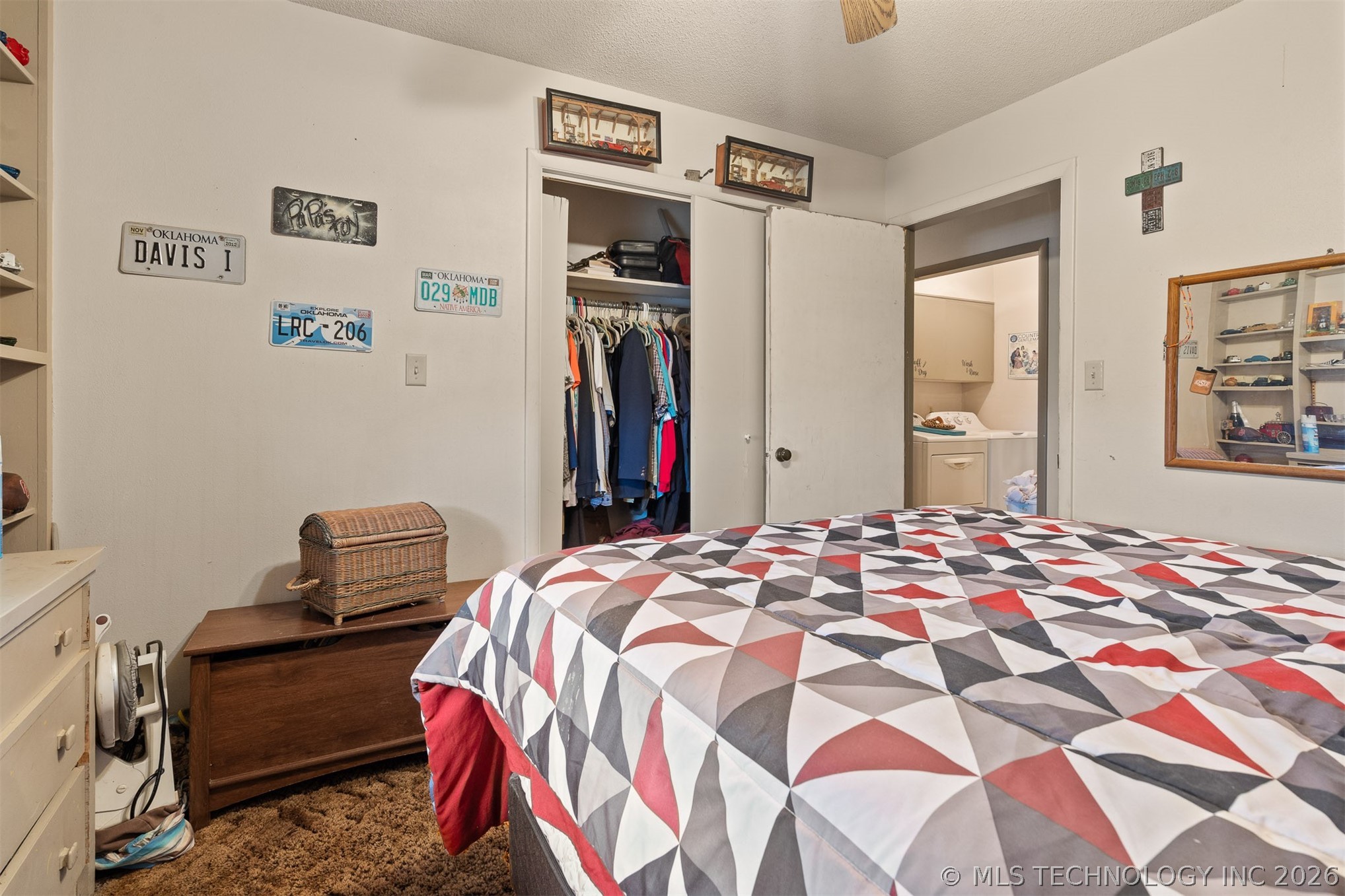 901 E 6th Street Property Photo 15