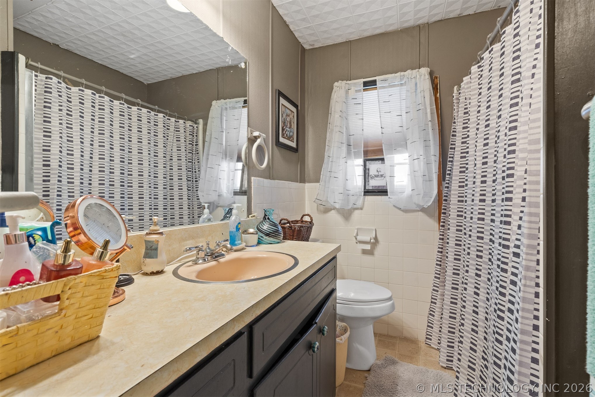 901 E 6th Street Property Photo 25