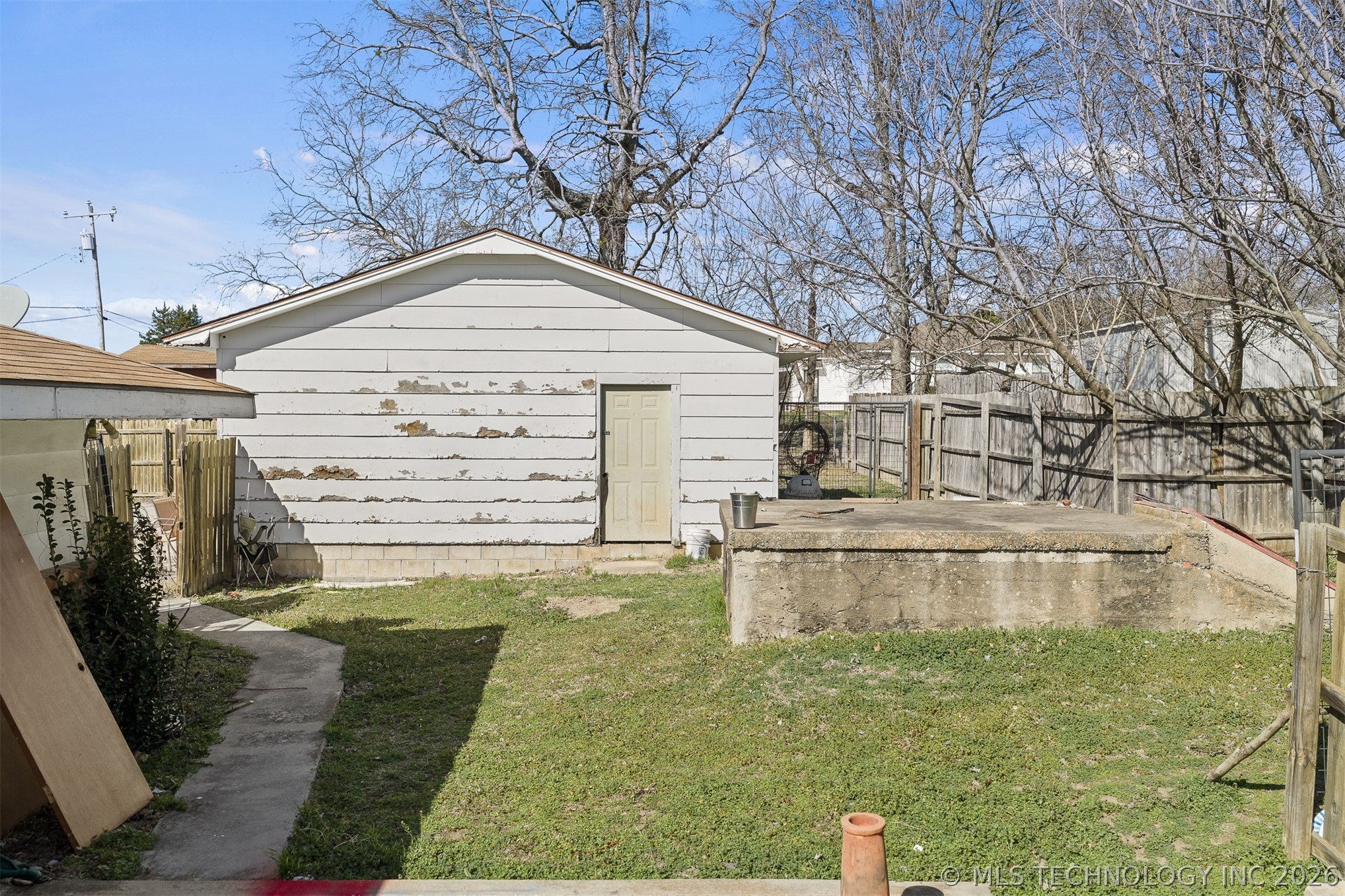 901 E 6th Street Property Photo 31