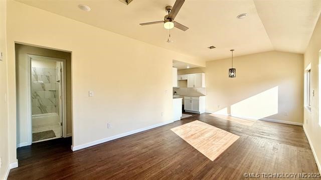 4328 N Hartford Avenue Property Photo 7