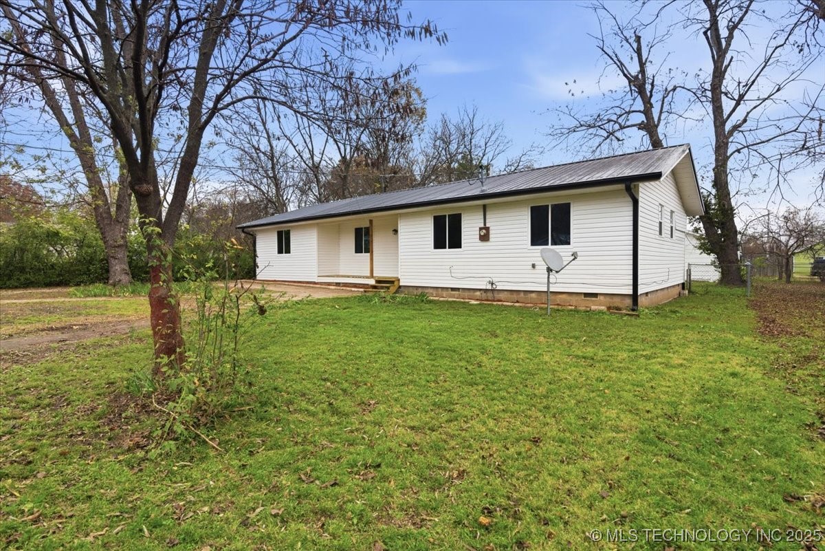 615 S Haynie Street Property Photo 3