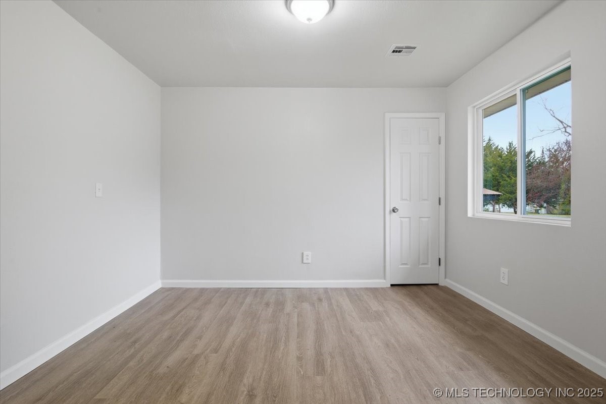 615 S Haynie Street Property Photo 7