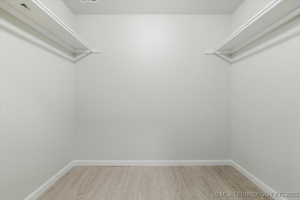 615 S Haynie Street Property Photo 26