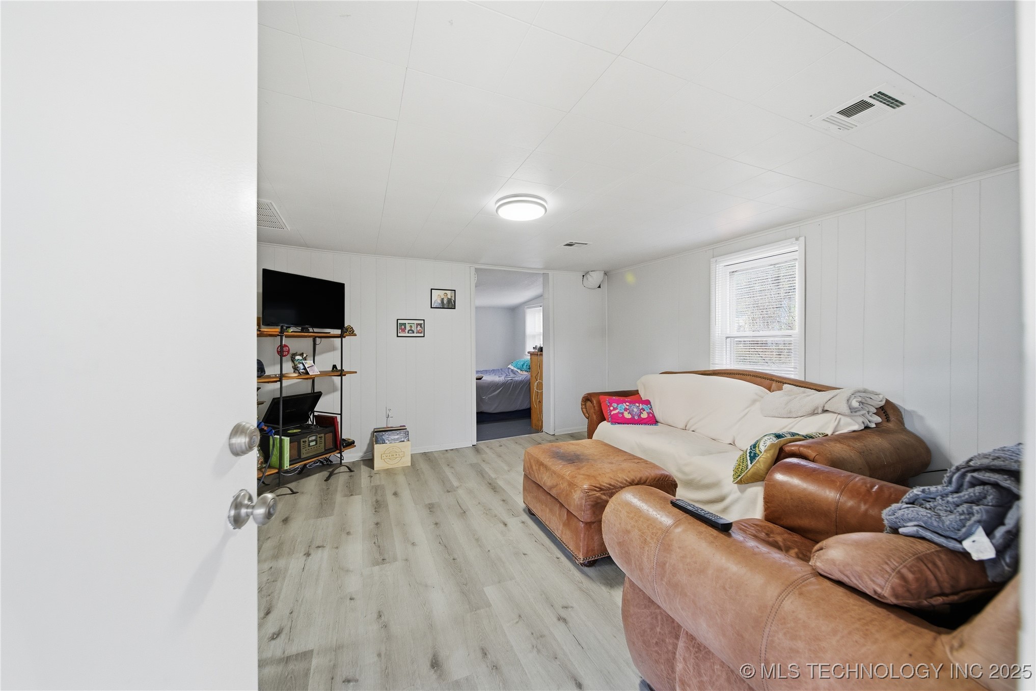 610 N Grant Avenue Property Photo 6