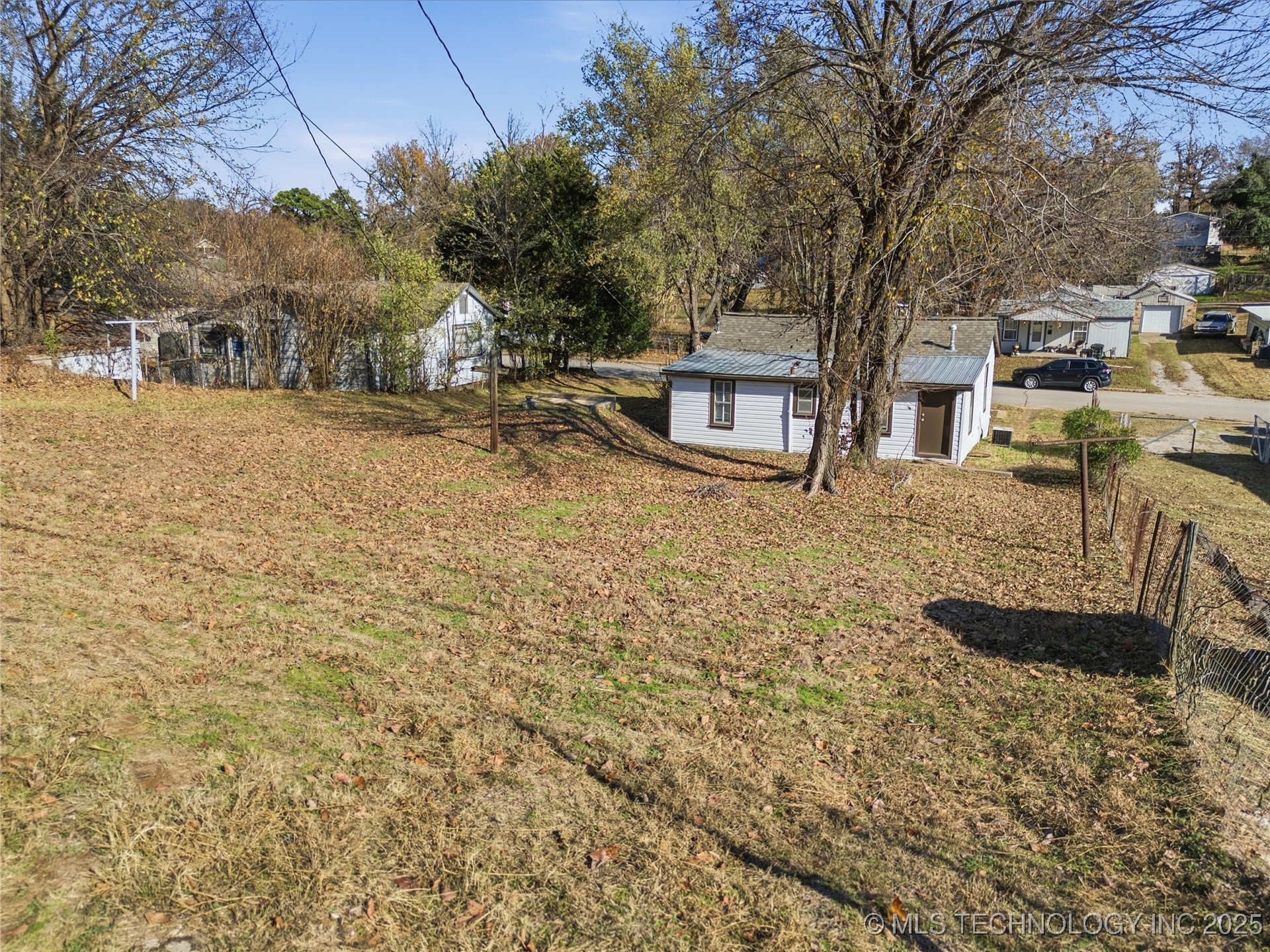 610 N Grant Avenue Property Photo 16